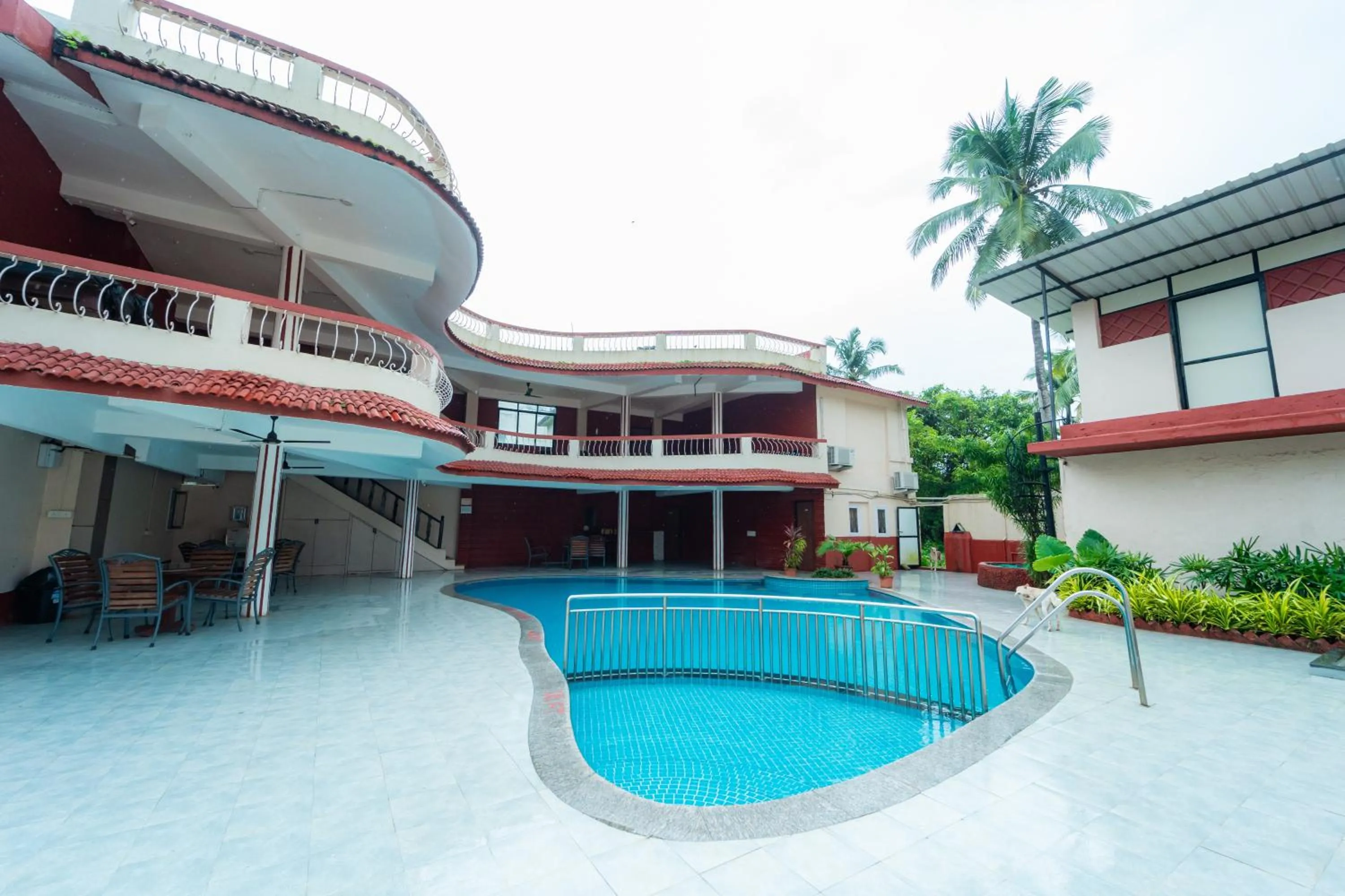 Swimming pool in Treebo Sunshine Beach Resort