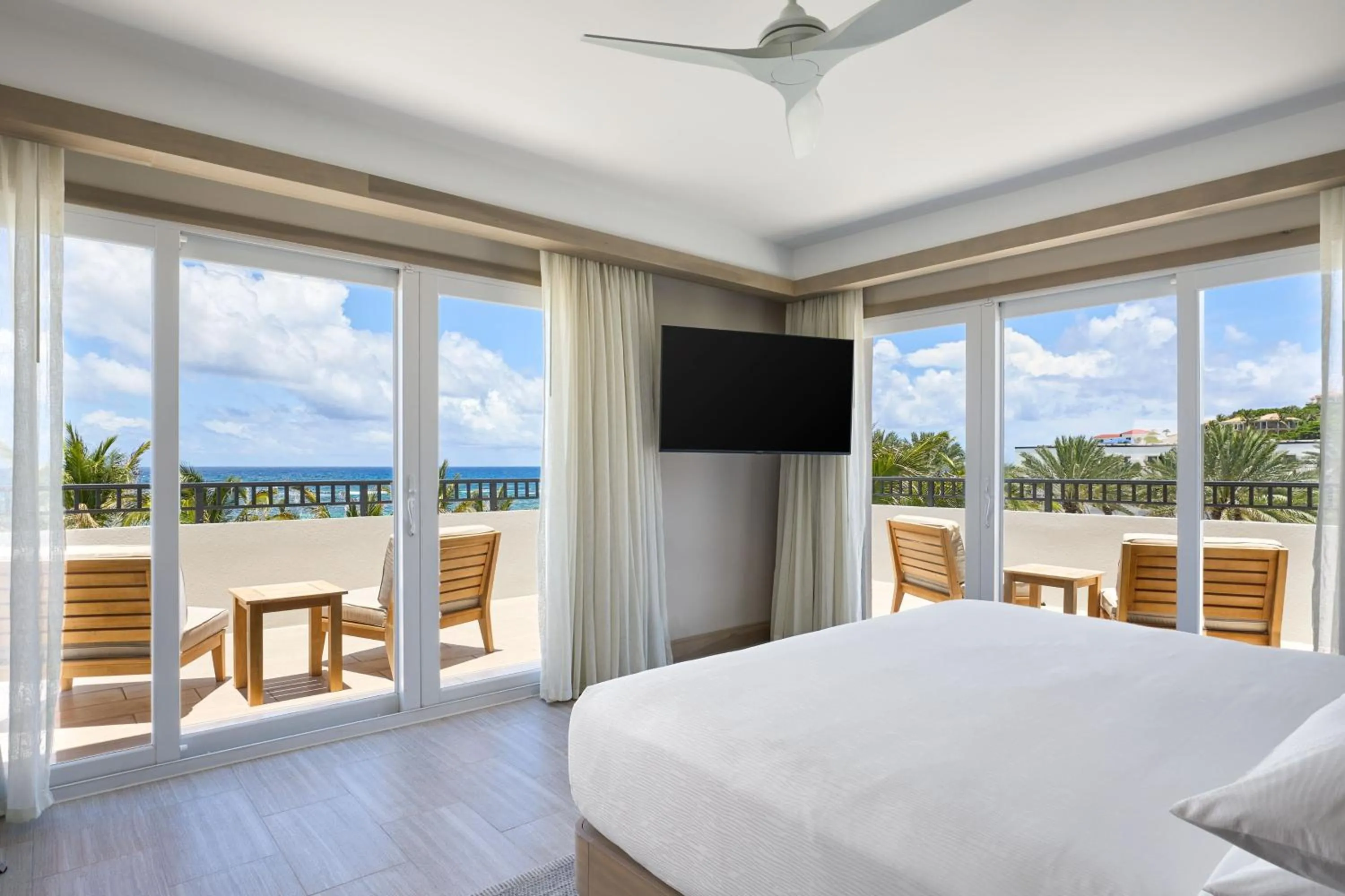 Photo of the whole room, Bed in JW Marriott St Maarten Beach Resort & Spa