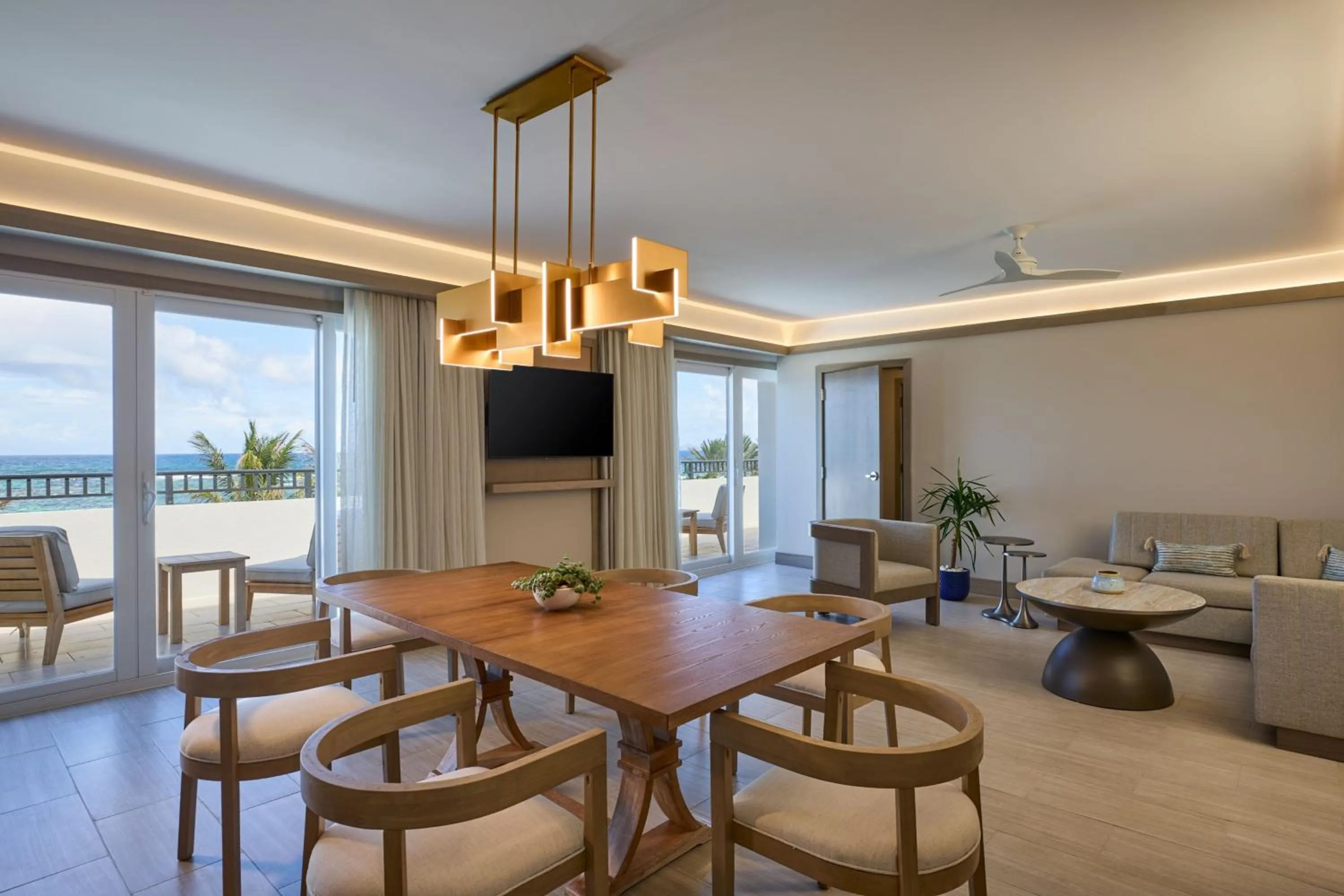 Living room in JW Marriott St Maarten Beach Resort & Spa