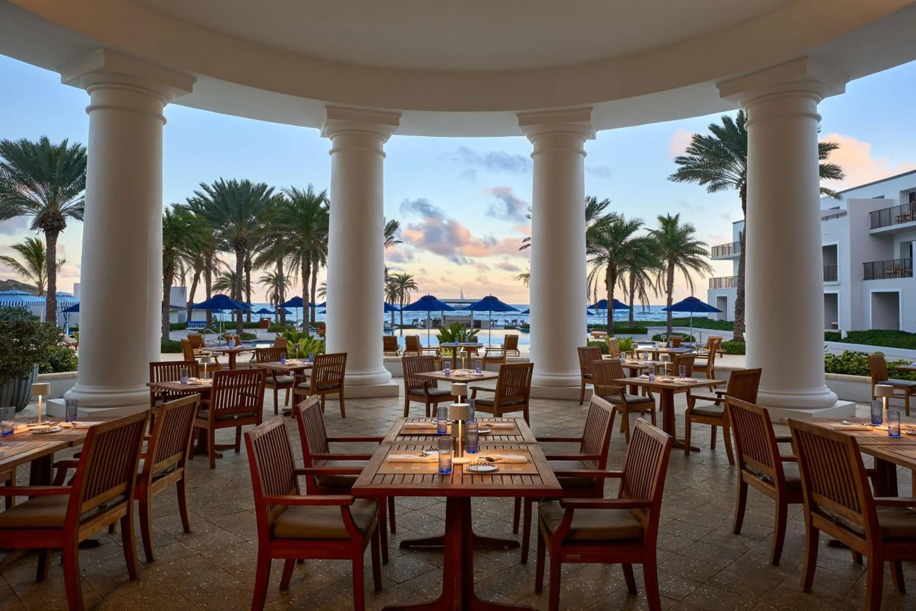 Restaurant/places to eat in JW Marriott St Maarten Beach Resort & Spa Restaurant/places to eat in JW Marriott St Maarten Beach Resort & Spa