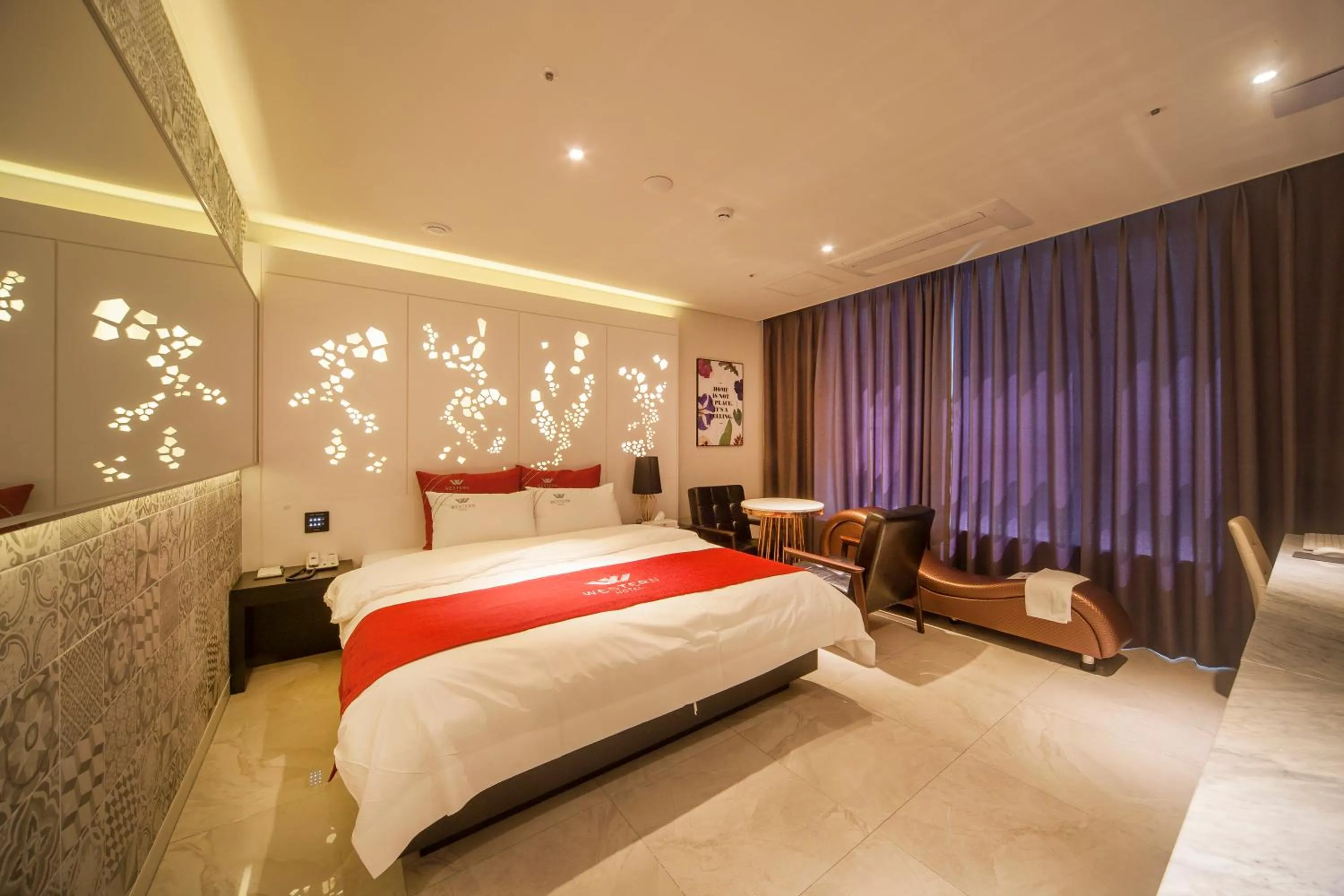 Naju Western Hotel