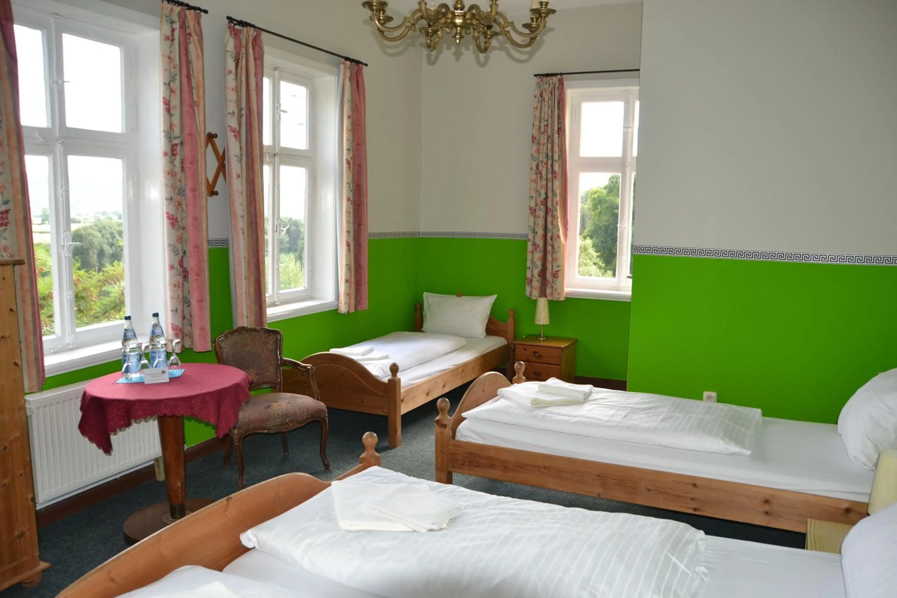 Photo of the whole room, Bed in Tonenburg