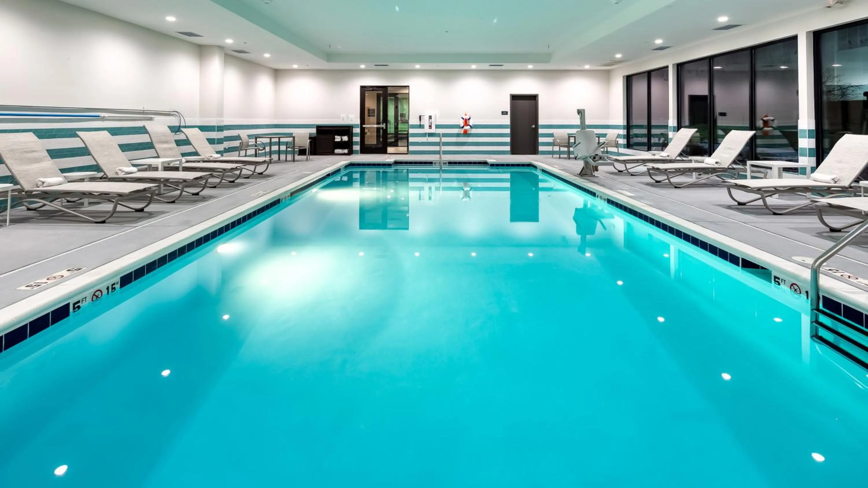 Swimming pool in Holiday Inn Nashville Airport by IHG