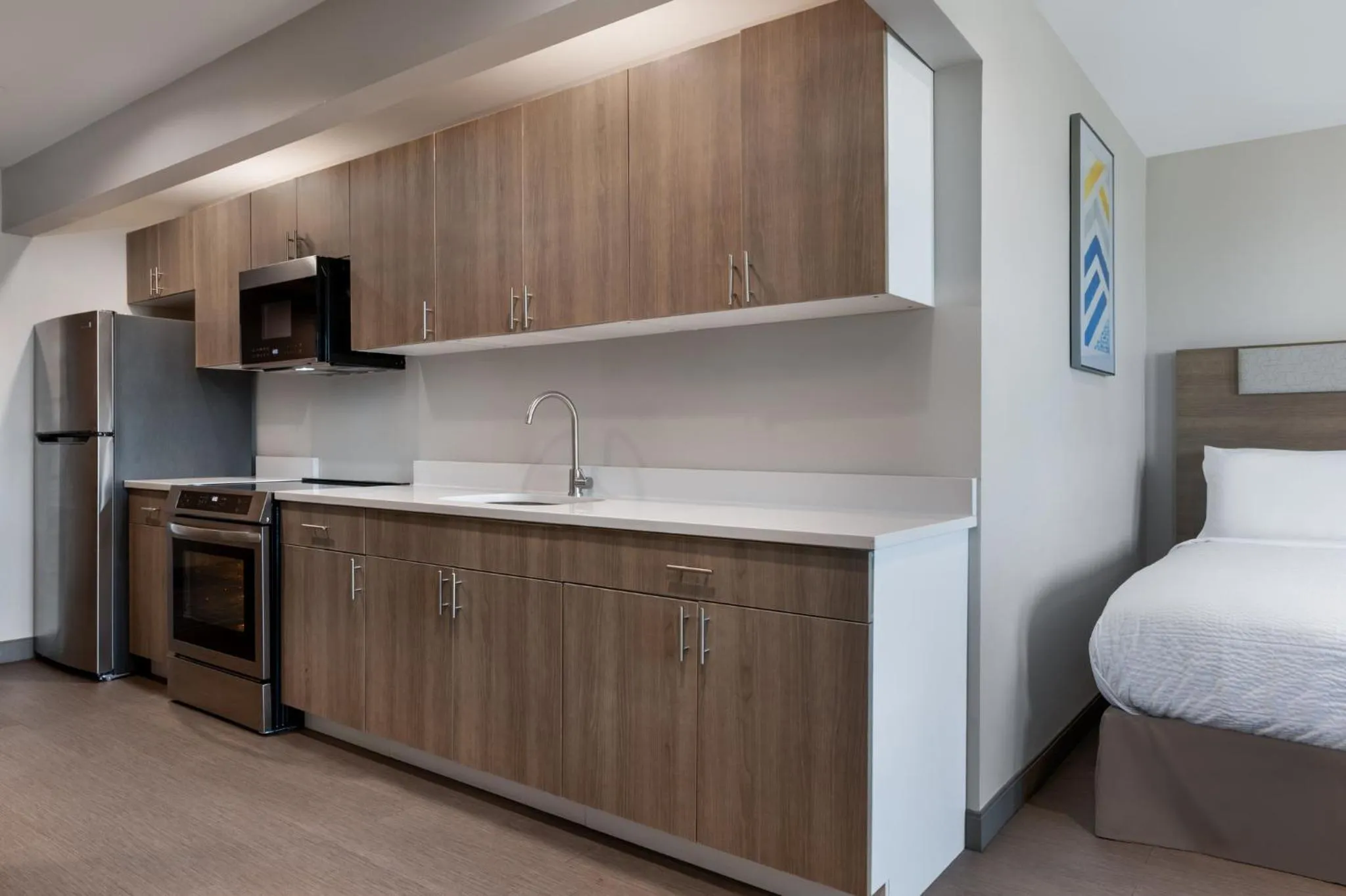 Photo of the whole room, Bed in Holiday Inn Express & Suites Bronx - Zoo Area by IHG