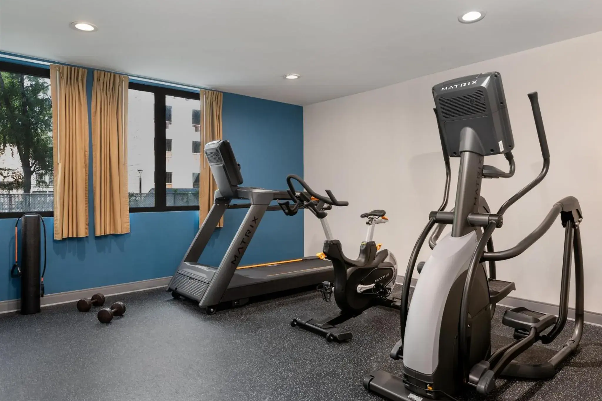 Fitness centre/facilities in Holiday Inn Express & Suites Bronx - Zoo Area by IHG Fitness centre/facilities in Holiday Inn Express & Suites Bronx - Zoo Area by IHG