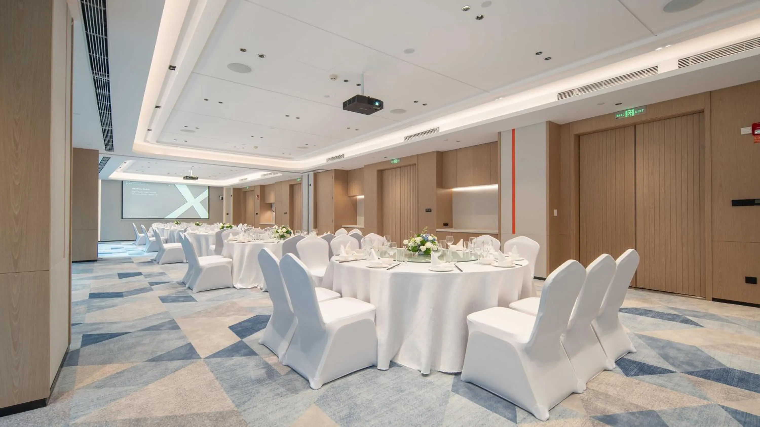 Banquet/Function facilities in Holiday Inn Express Guiyang Airport, an IHG Hotel