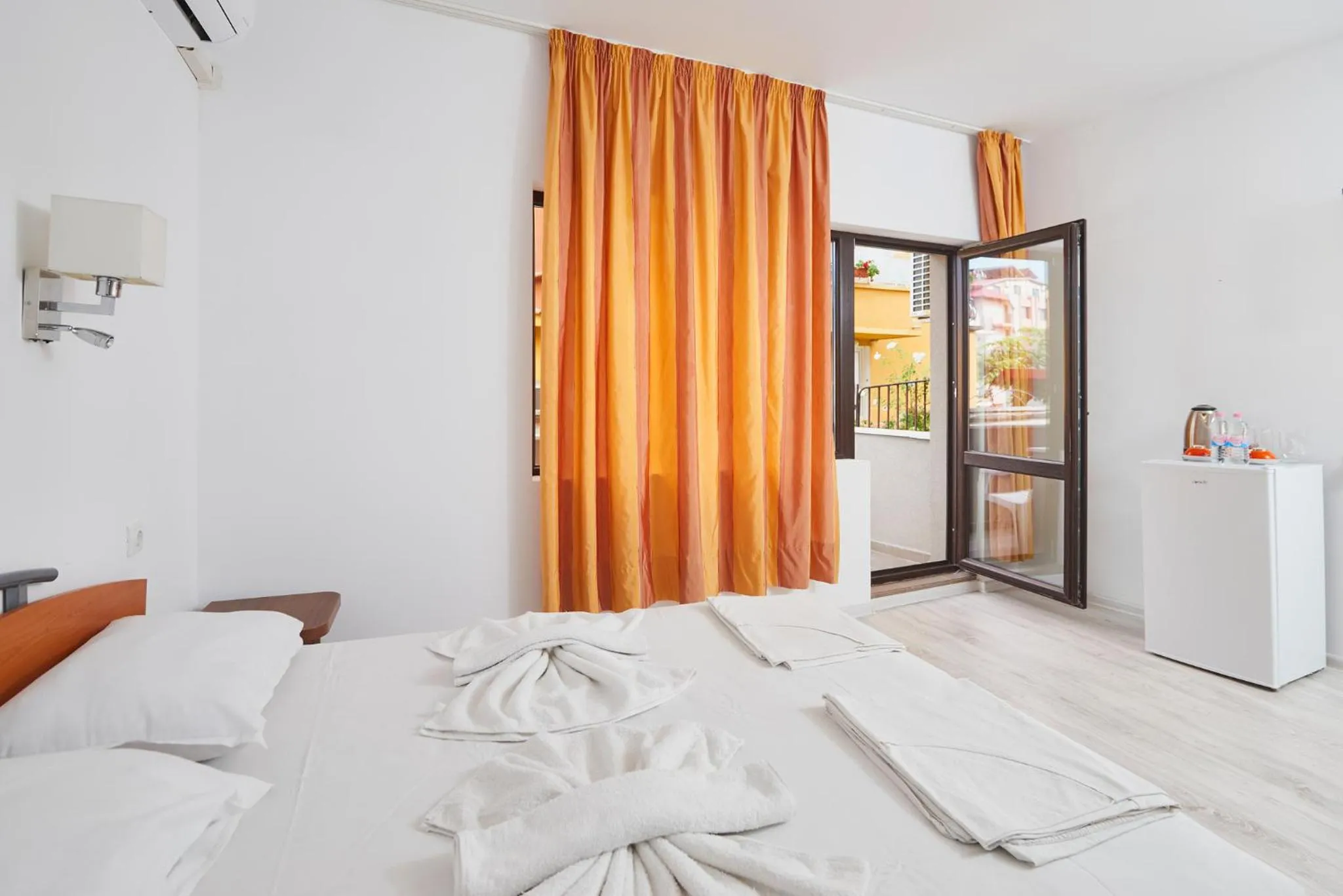 Bed in Hotel Koral
