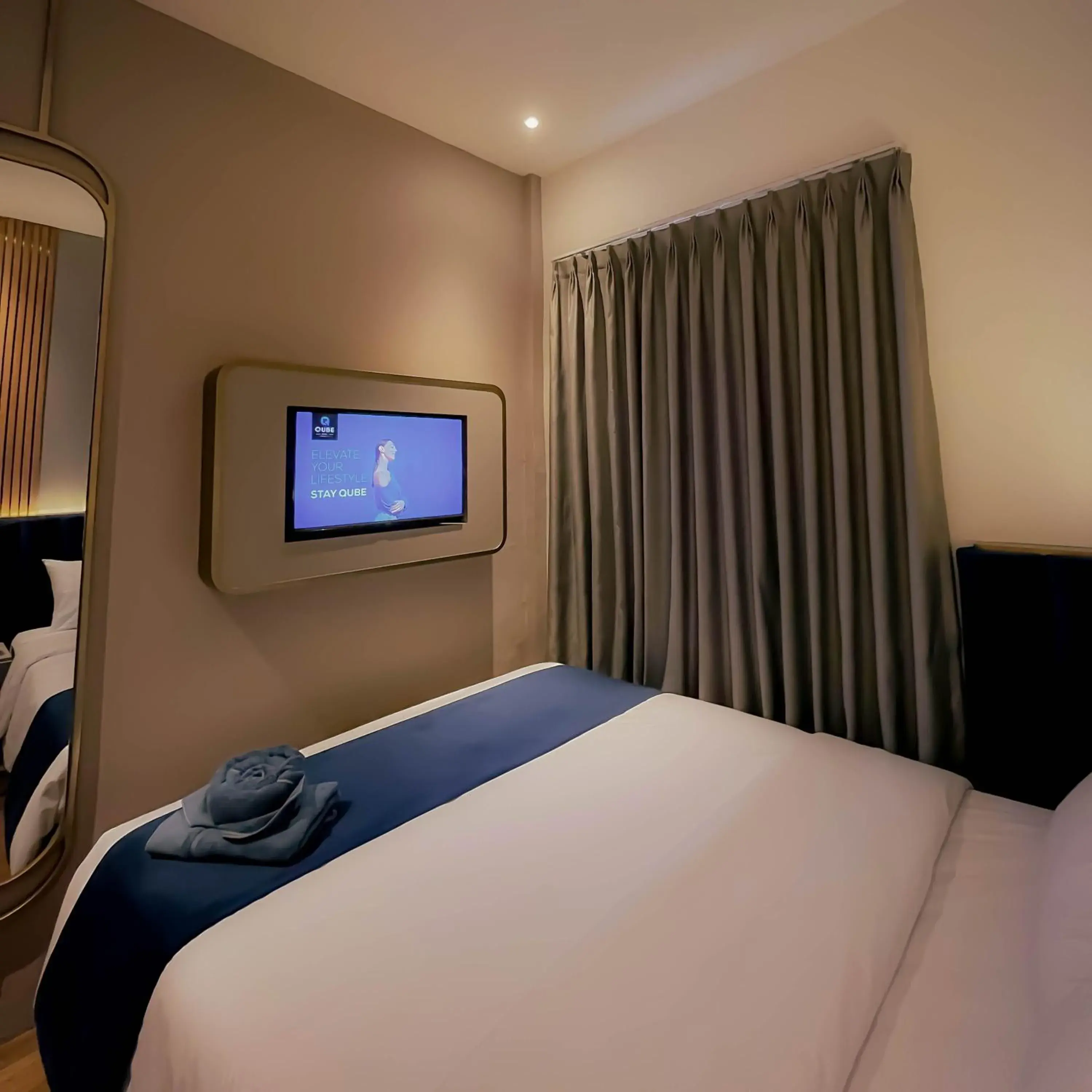 Bed in Qube Hotel by 98hospitality Bed in Qube Hotel by 98hospitality