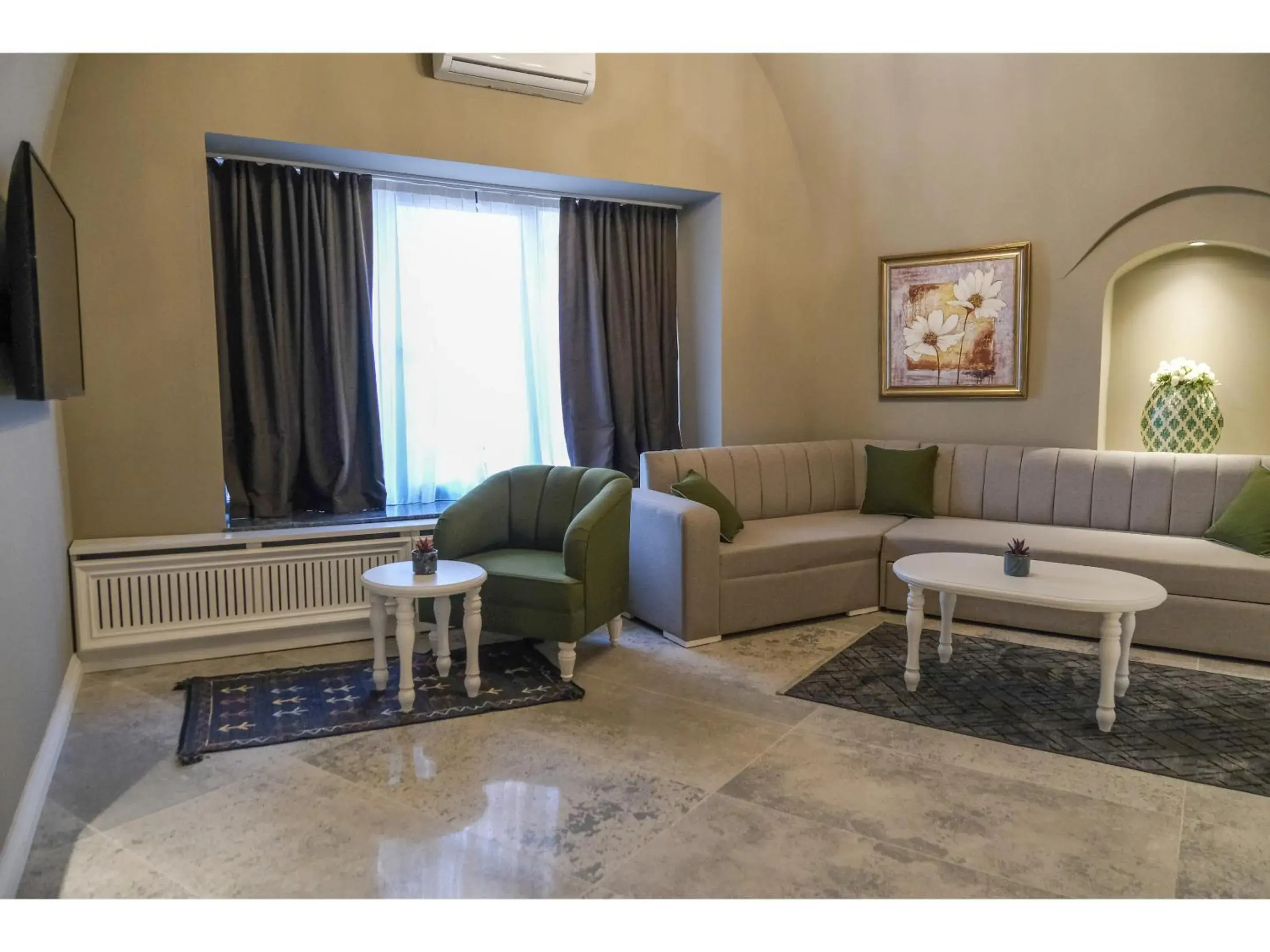 Living room in Palazzo Suit Karaköy Living room in Palazzo Suit Karaköy