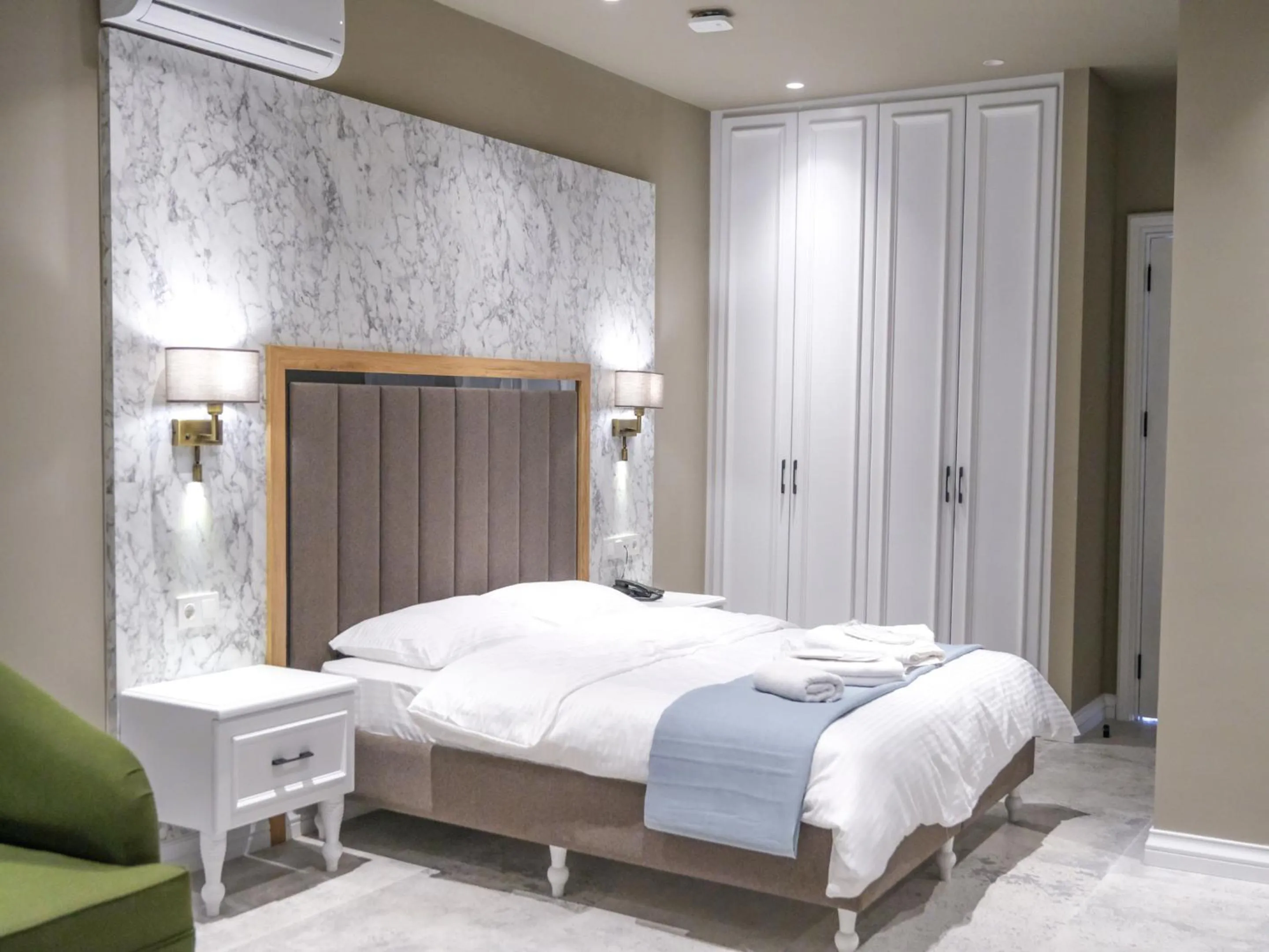 Bed in Palazzo Suit Karaköy