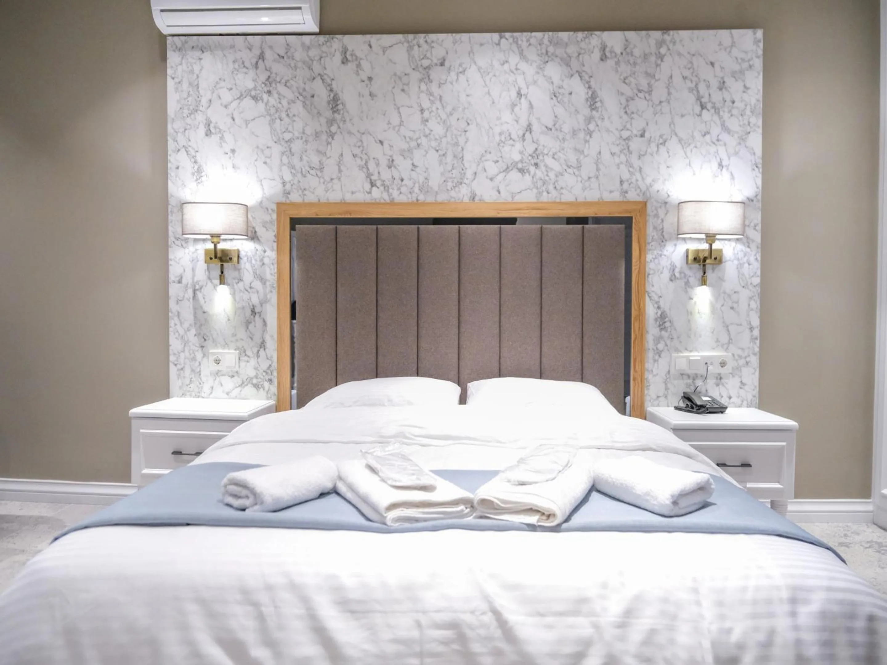 Bed in Palazzo Suit Karaköy