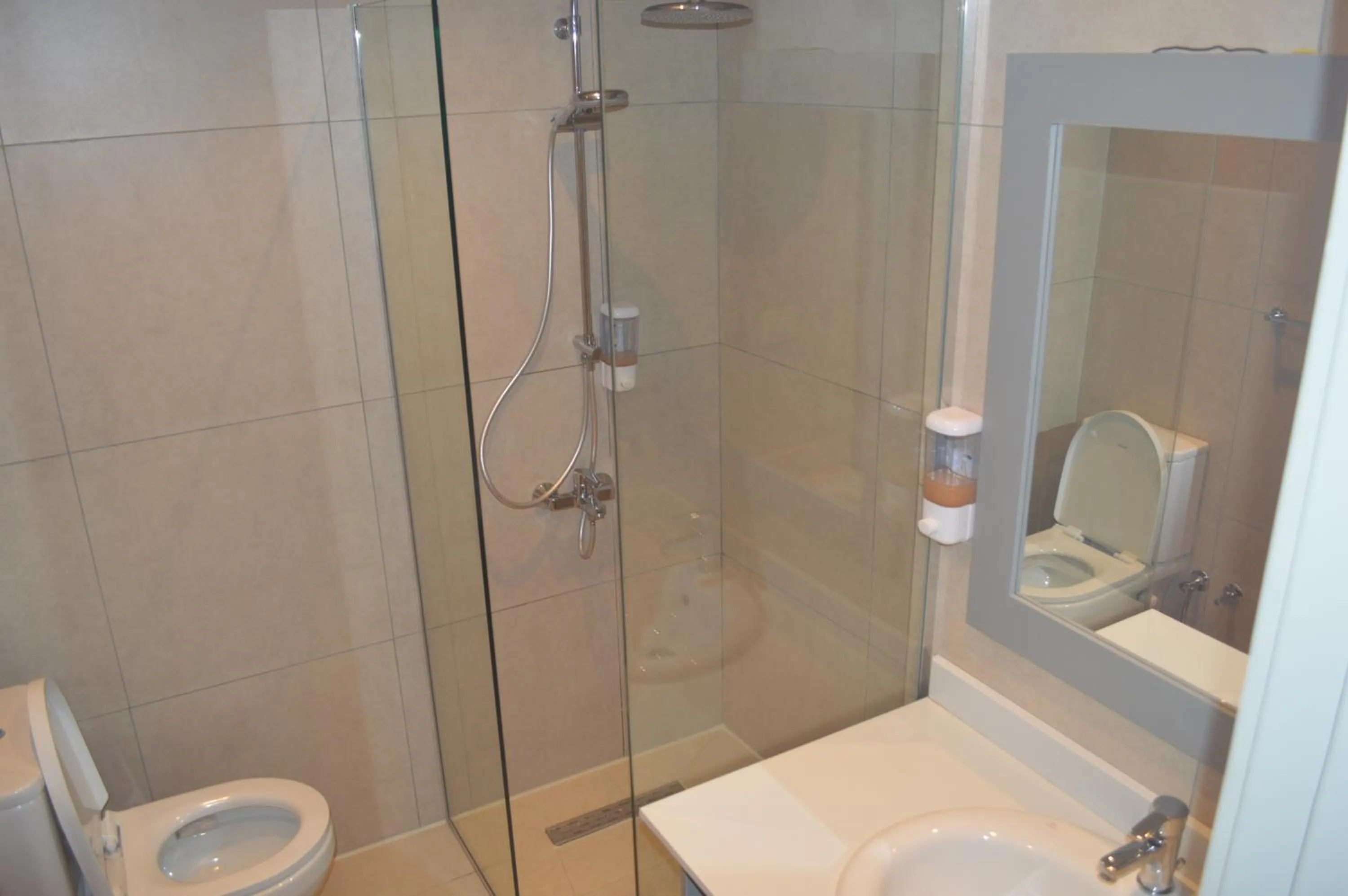 A Residence - Superior One Bedroom Aparthotel