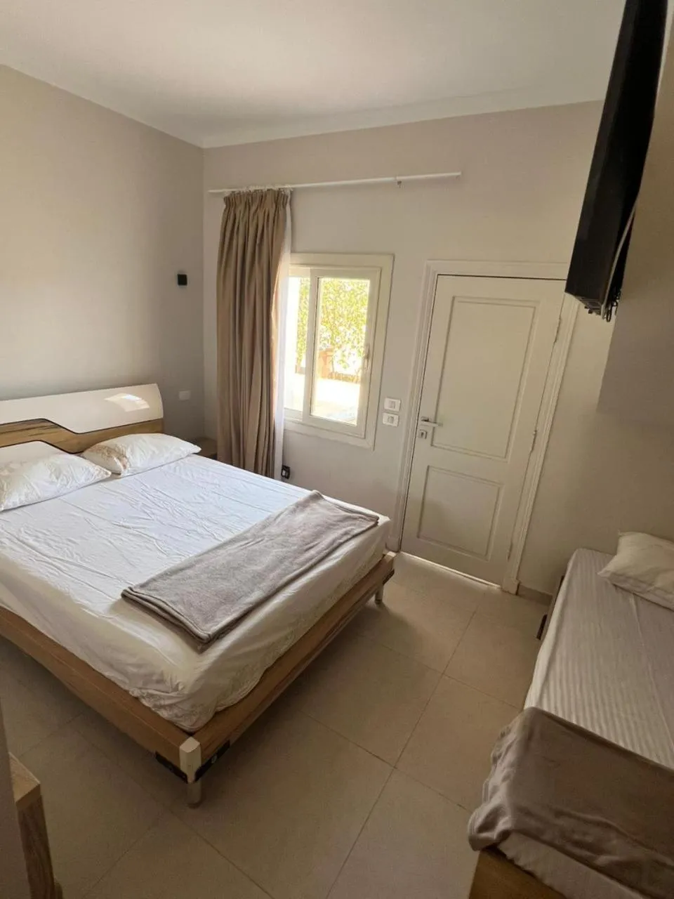 Bed in A Residence - Superior One Bedroom Aparthotel