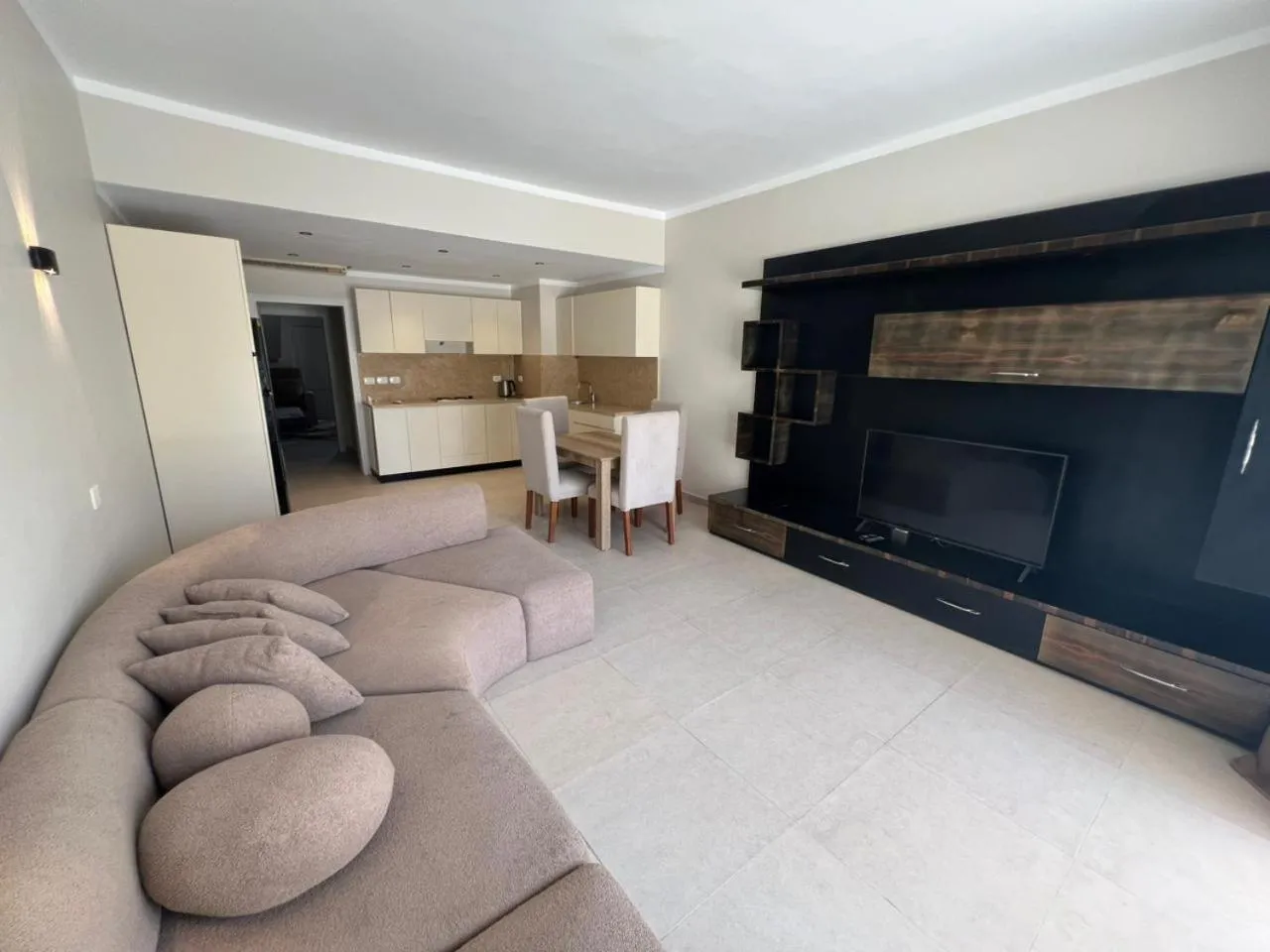 A Residence - Superior One Bedroom Aparthotel