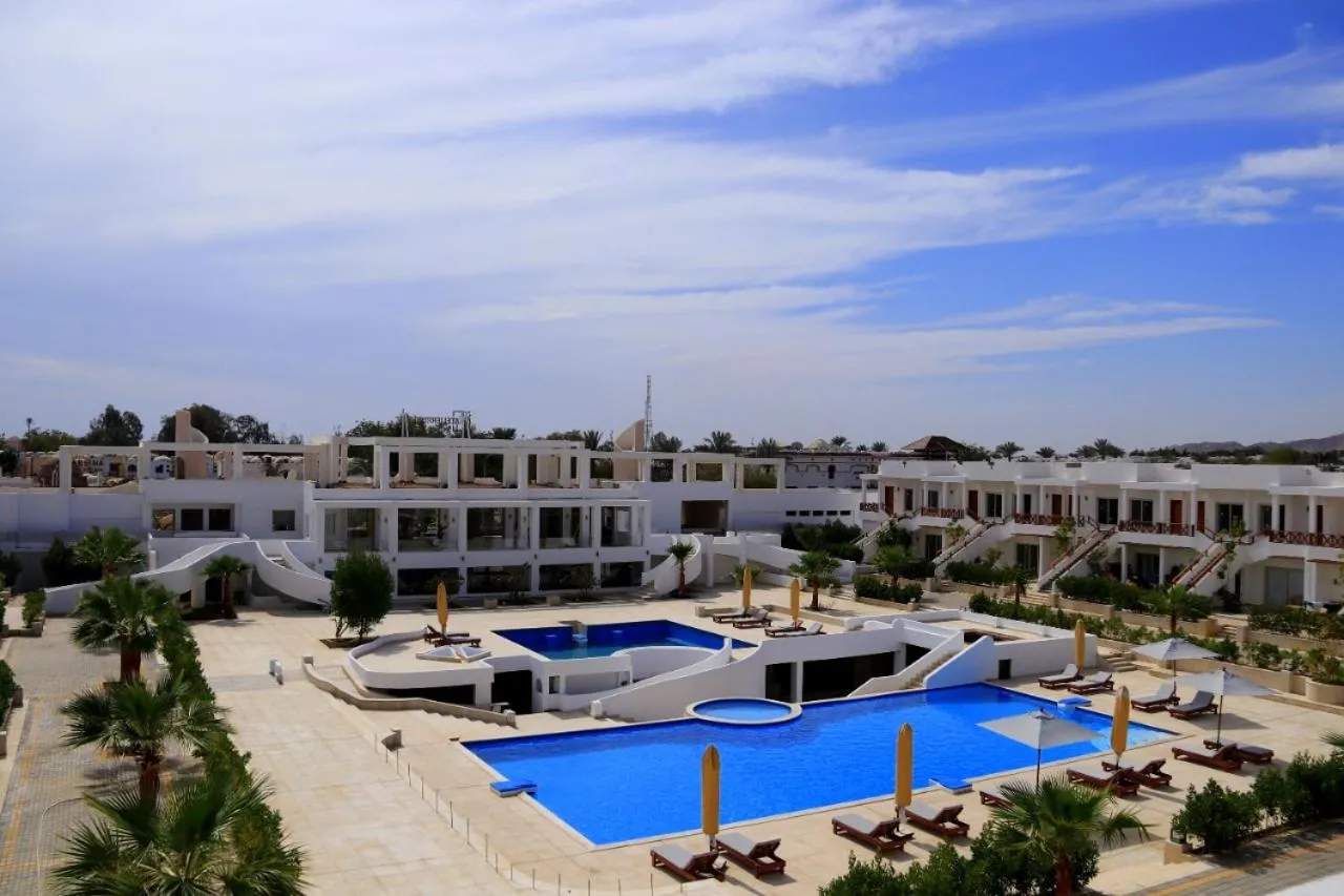 Property building in A Residence - Superior One Bedroom Aparthotel