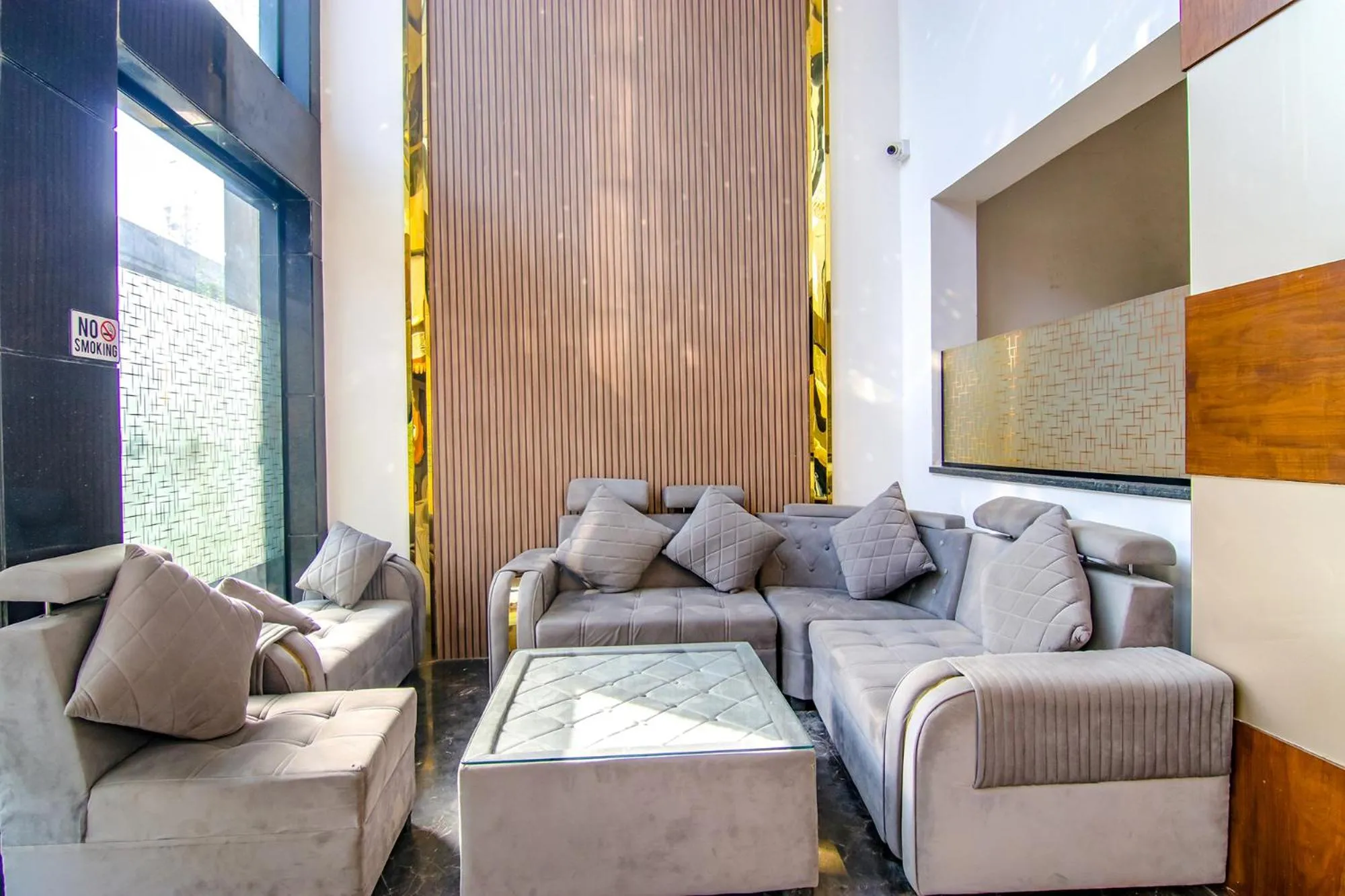 Living room in FabHotel Prime K9 Crown