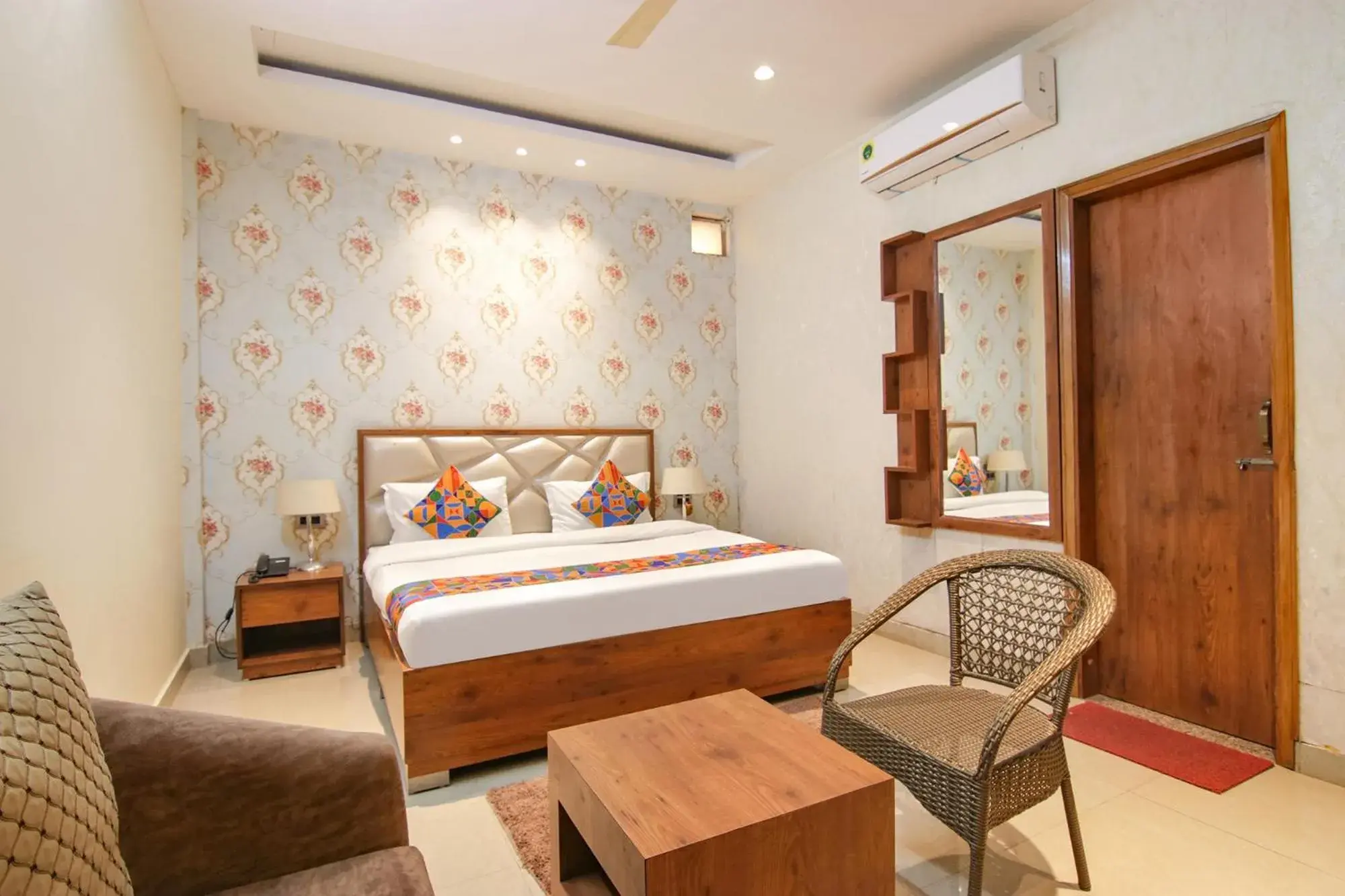 Deluxe Room - single occupancy in FabHotel K9 Regency Deluxe Room - single occupancy in FabHotel K9 Regency