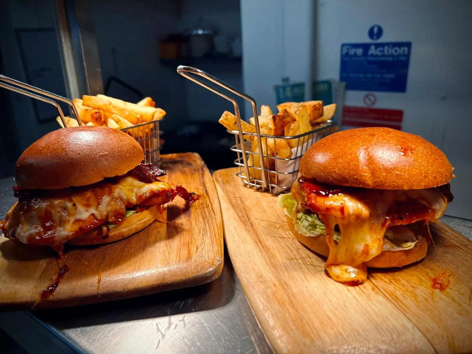 Restaurant/places to eat in The Reindeer Inn