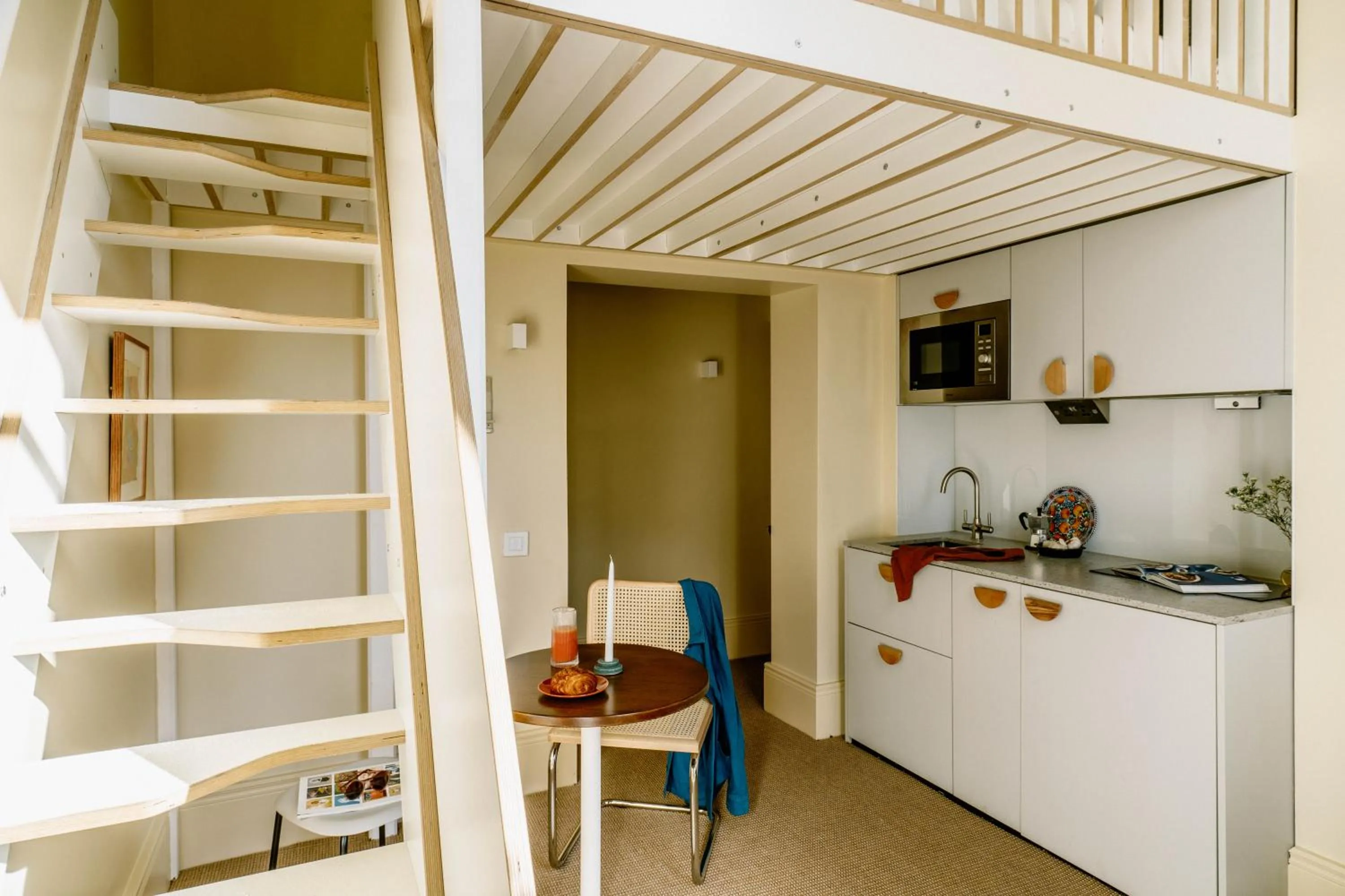 Kitchen or kitchenette in Mason & Fifth, Primrose Hill
