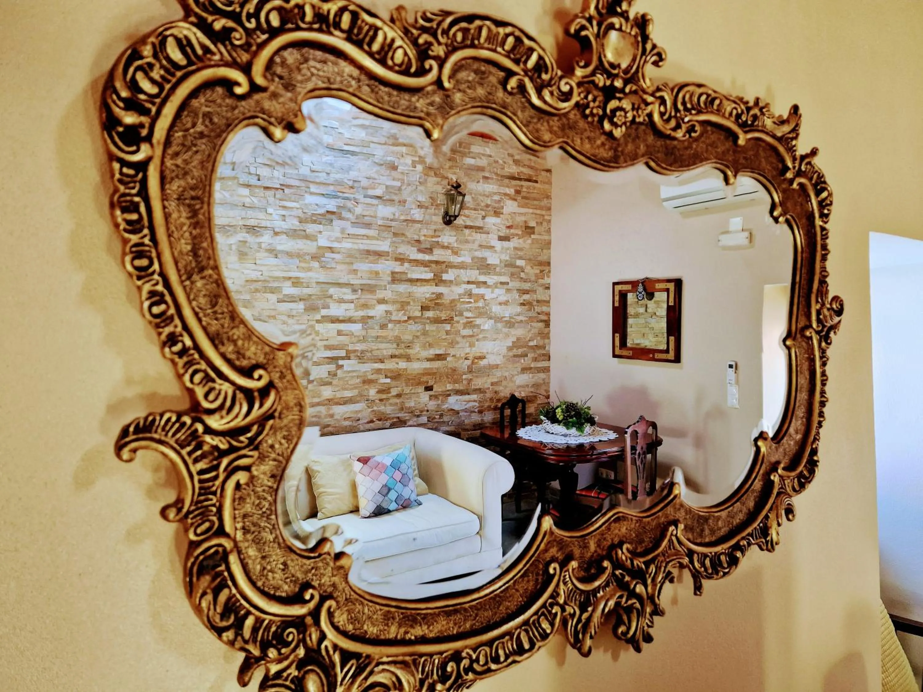 Living room in Casa das Azenhas by Lisbon Village Apartments