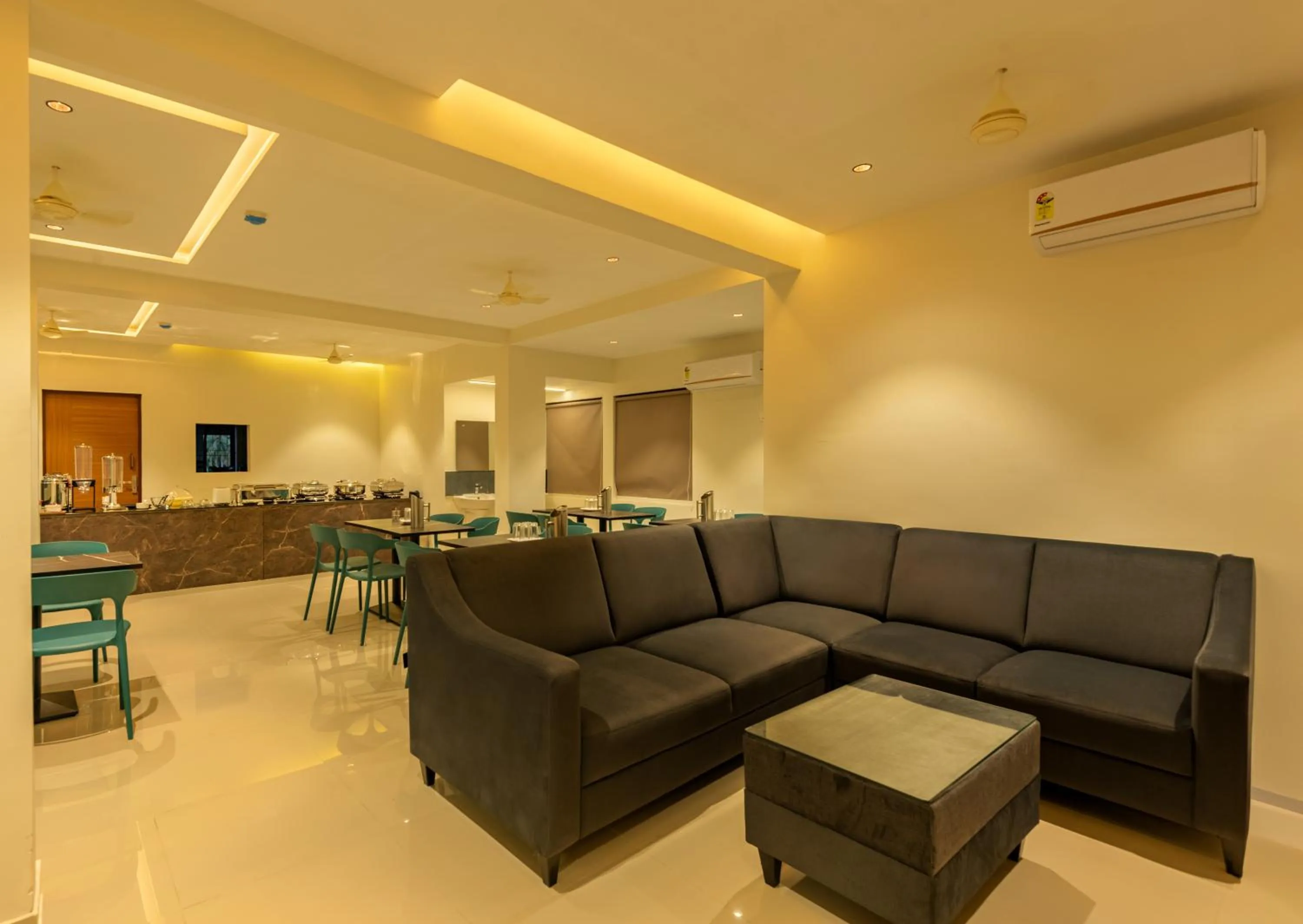 Seating area in Hotel Stay Bella Kozhikode