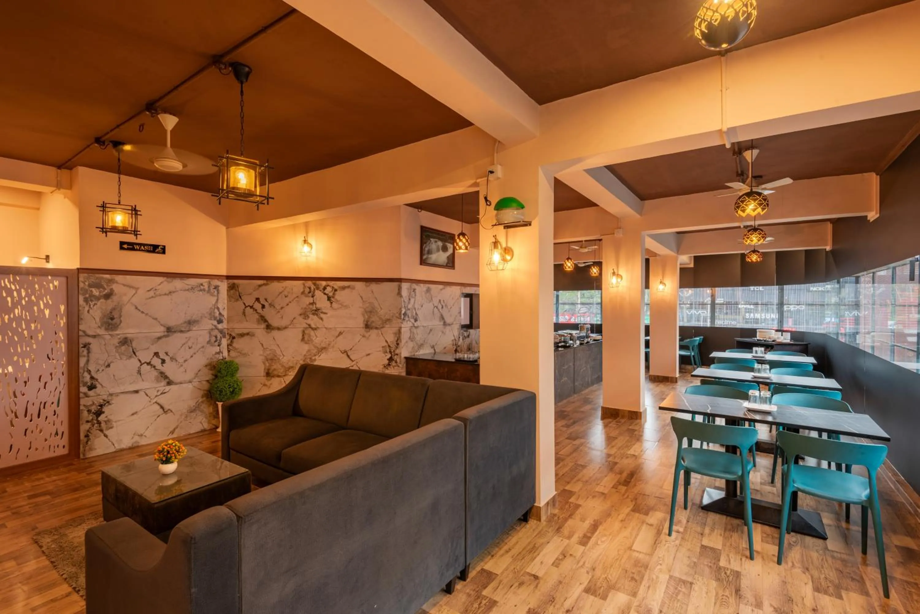 Restaurant/places to eat in Hotel Stay Bella Kozhikode