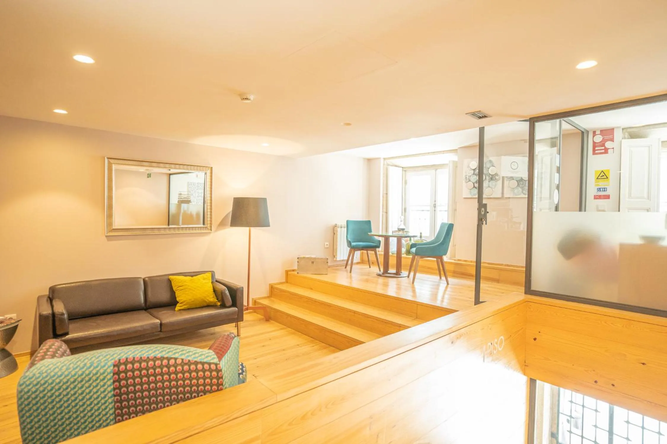 Property building in FLORES 36 by YoursPorto