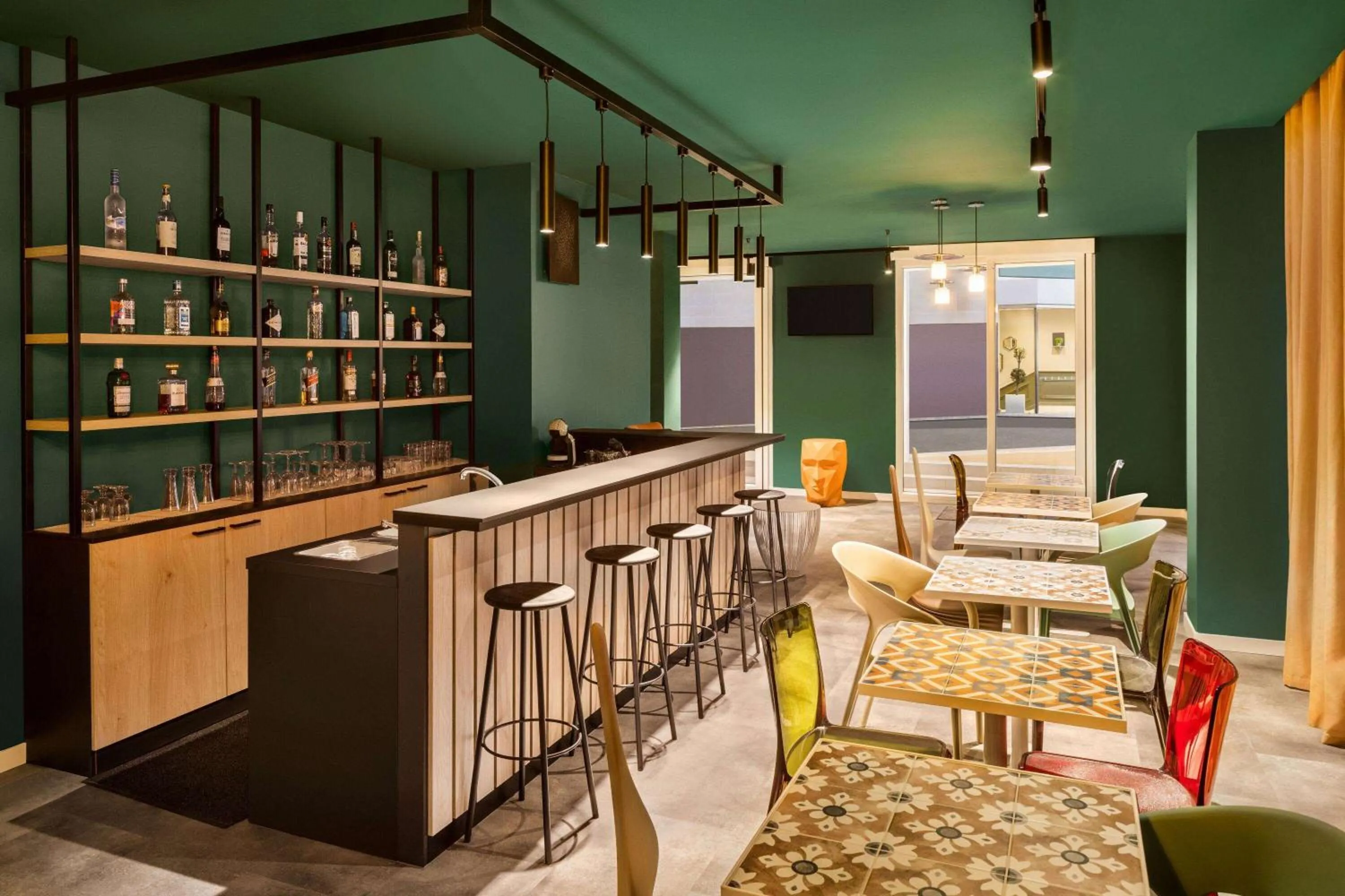 Lobby or reception in QUADRO Hotel