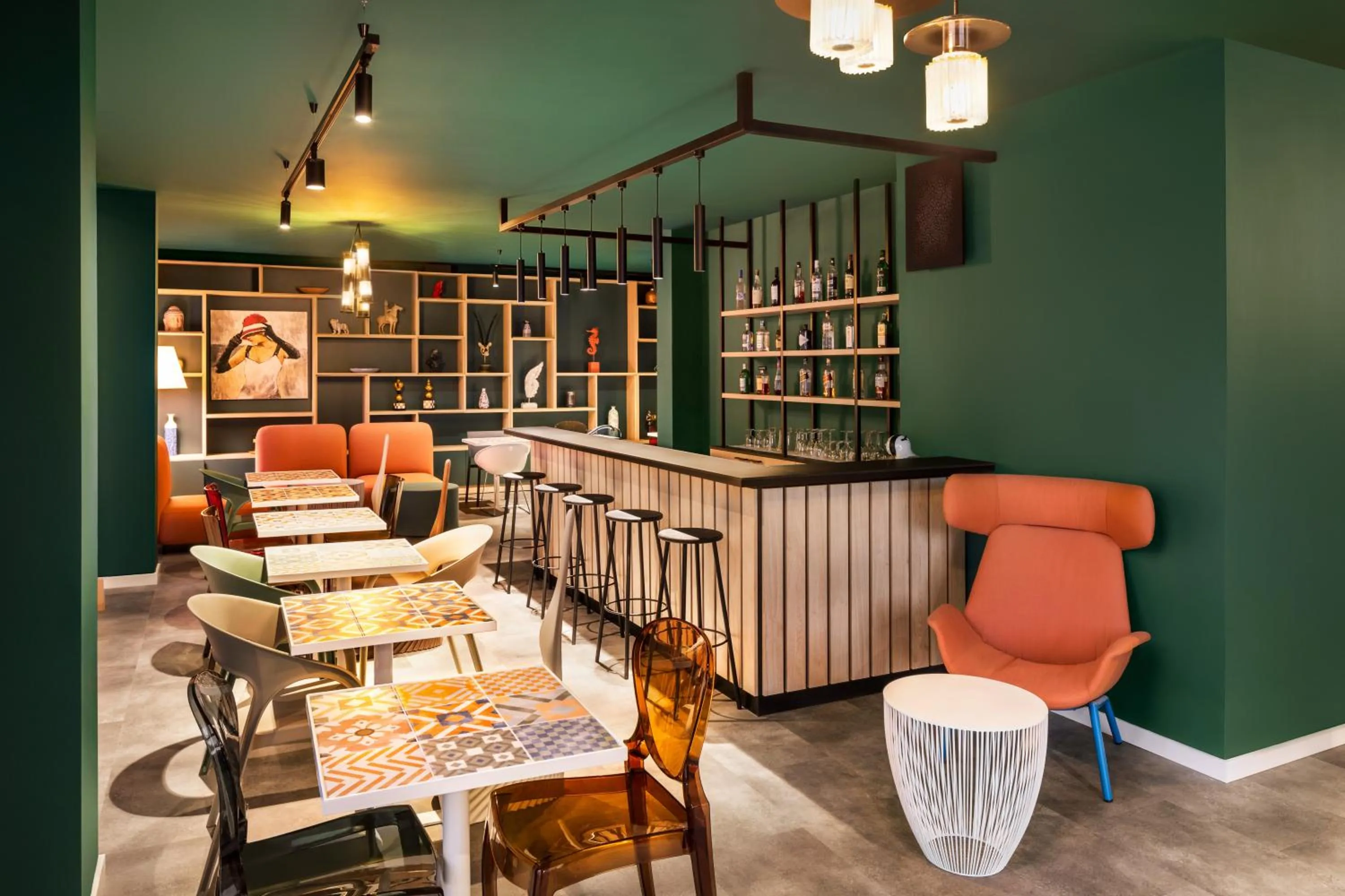 Lobby or reception in QUADRO Hotel