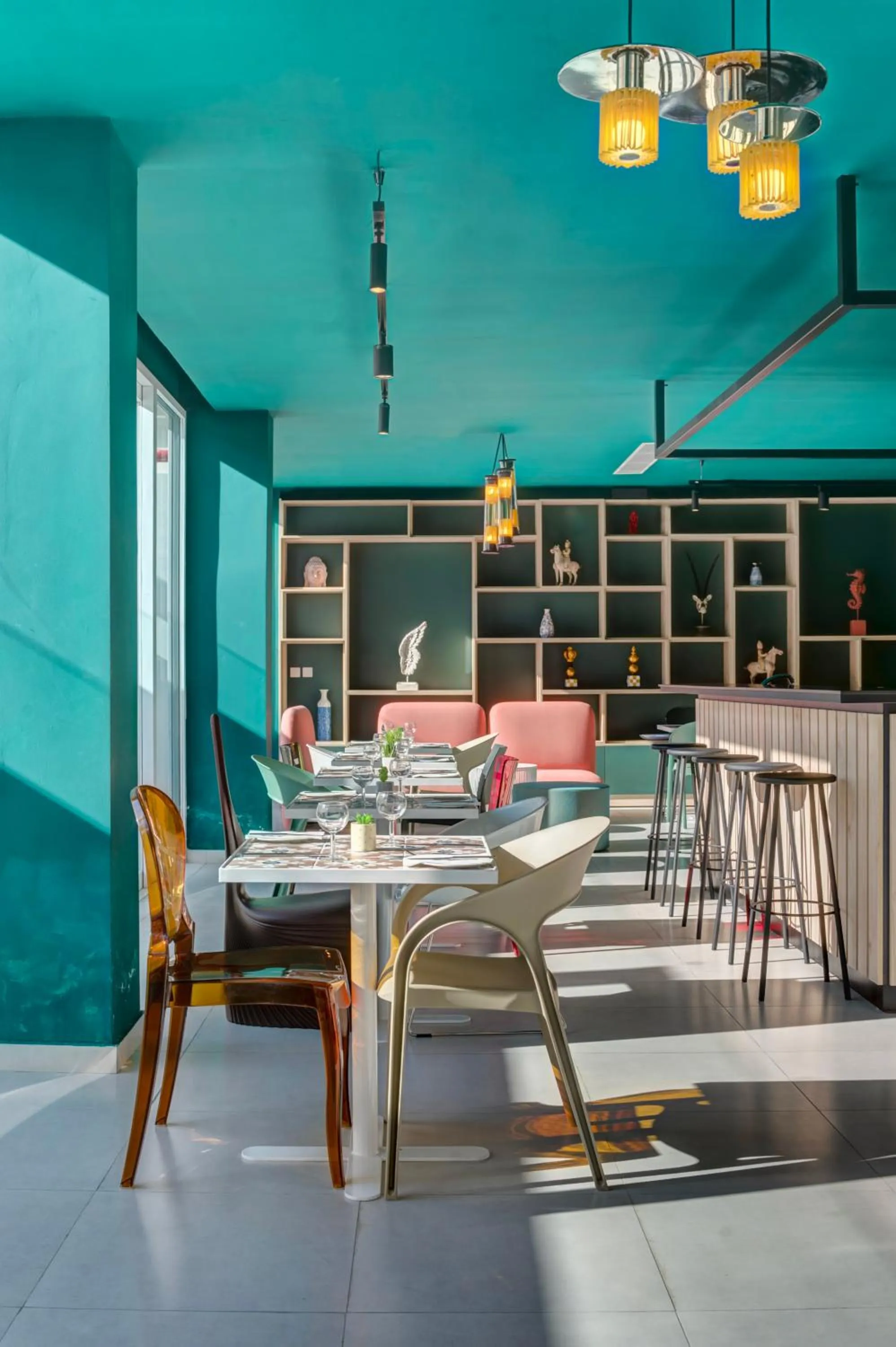 Lobby or reception in QUADRO Hotel