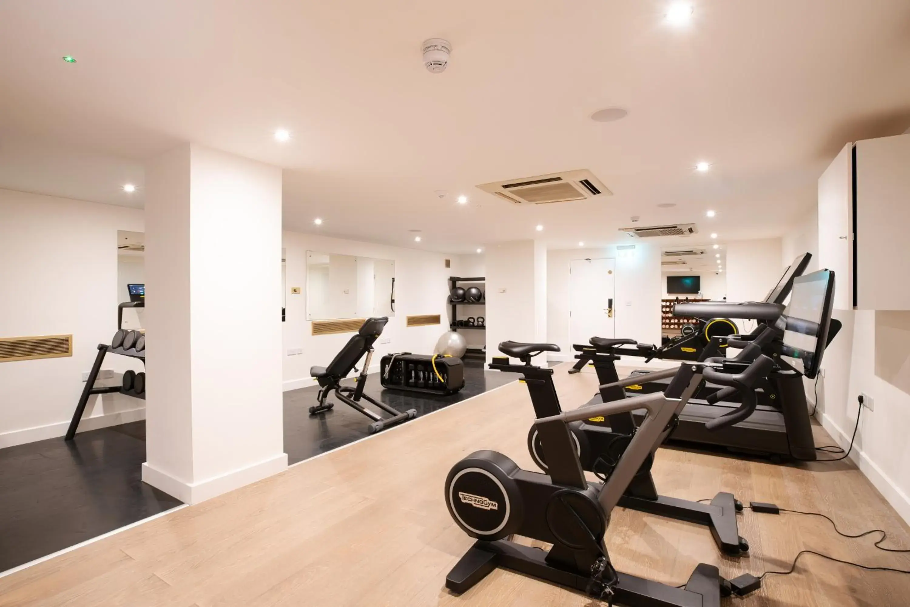 Fitness centre/facilities in Millennium Hotel and Conference Centre Gloucester London Fitness centre/facilities in Millennium Hotel and Conference Centre Gloucester London