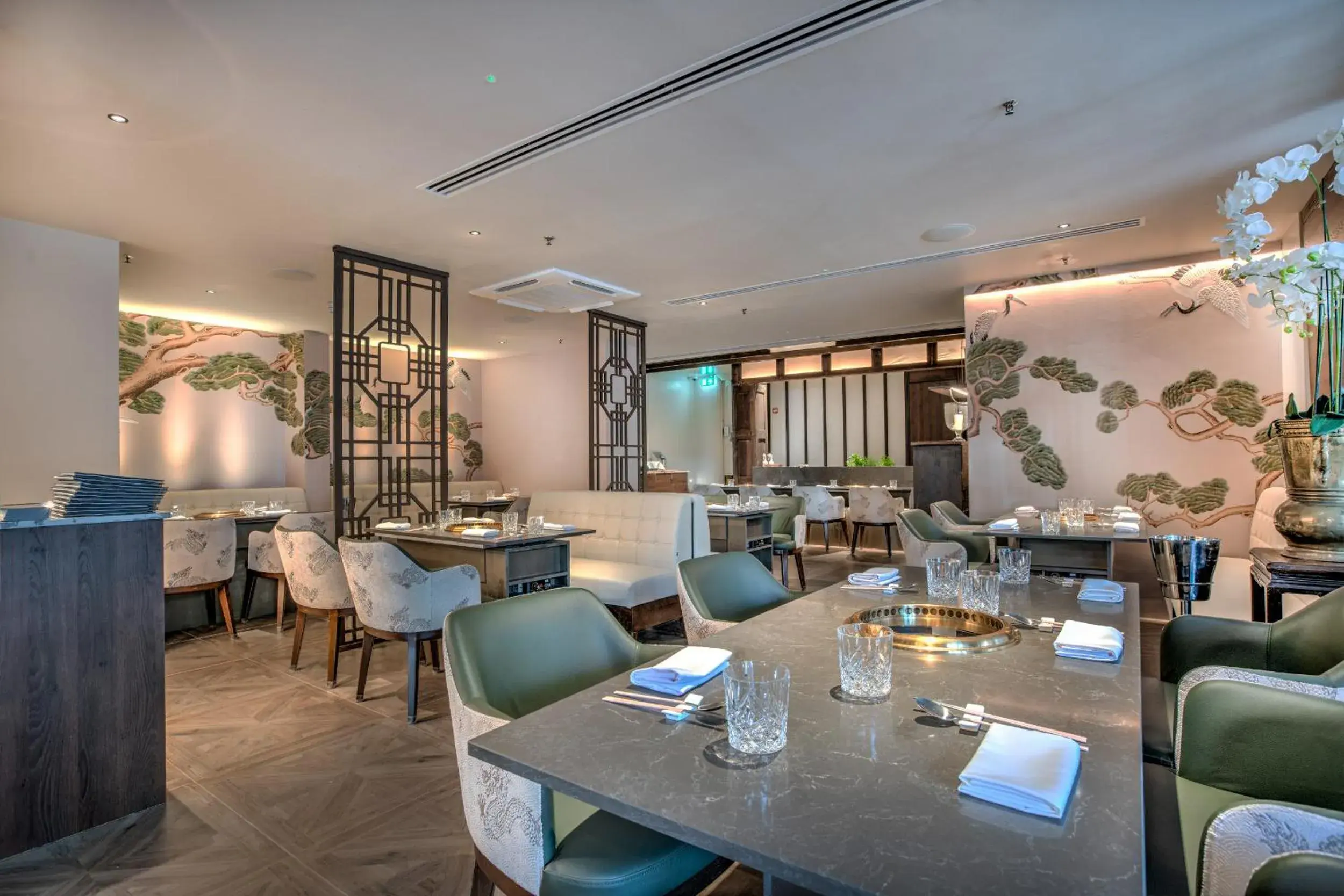 Restaurant/places to eat in Millennium Hotel and Conference Centre Gloucester London Restaurant/places to eat in Millennium Hotel and Conference Centre Gloucester London