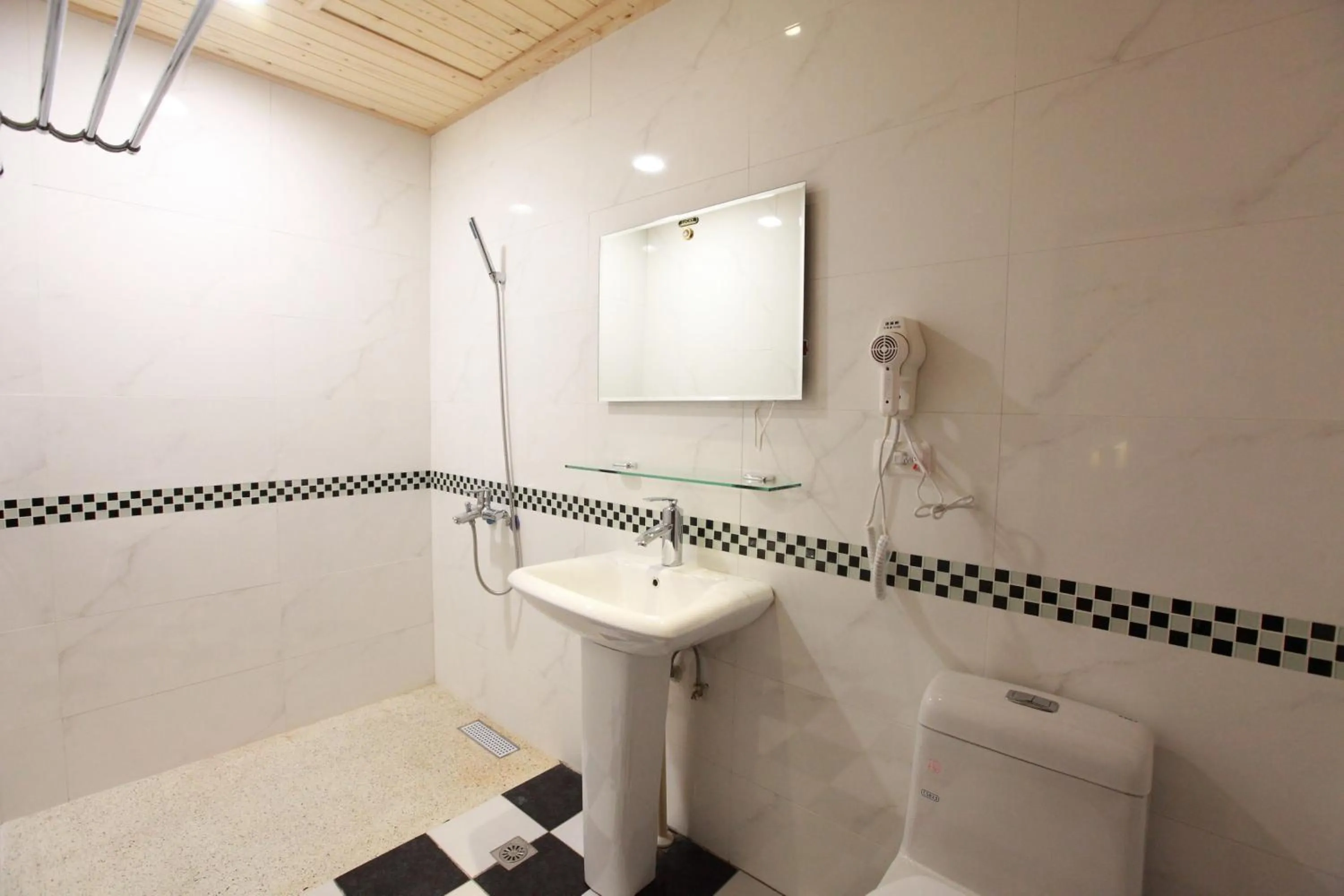 Bathroom in Fasiter B&B train station