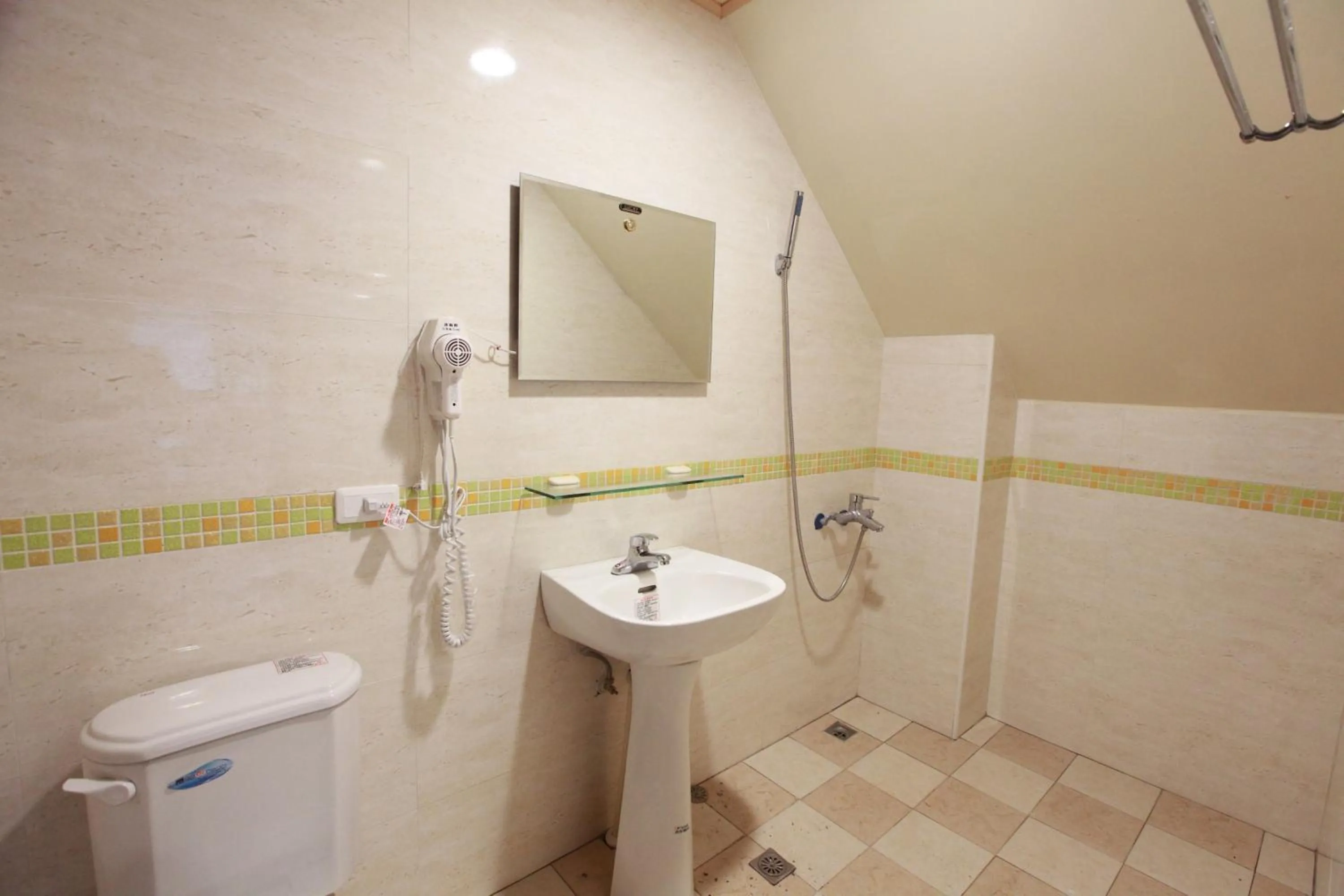 Bathroom in Fasiter B&B train station