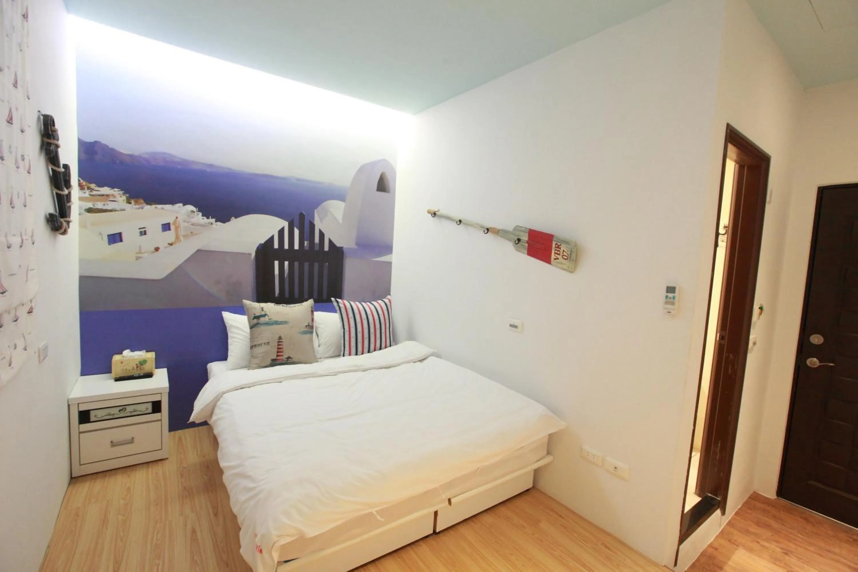 Photo of the whole room, Bed in Fasiter B&B train station