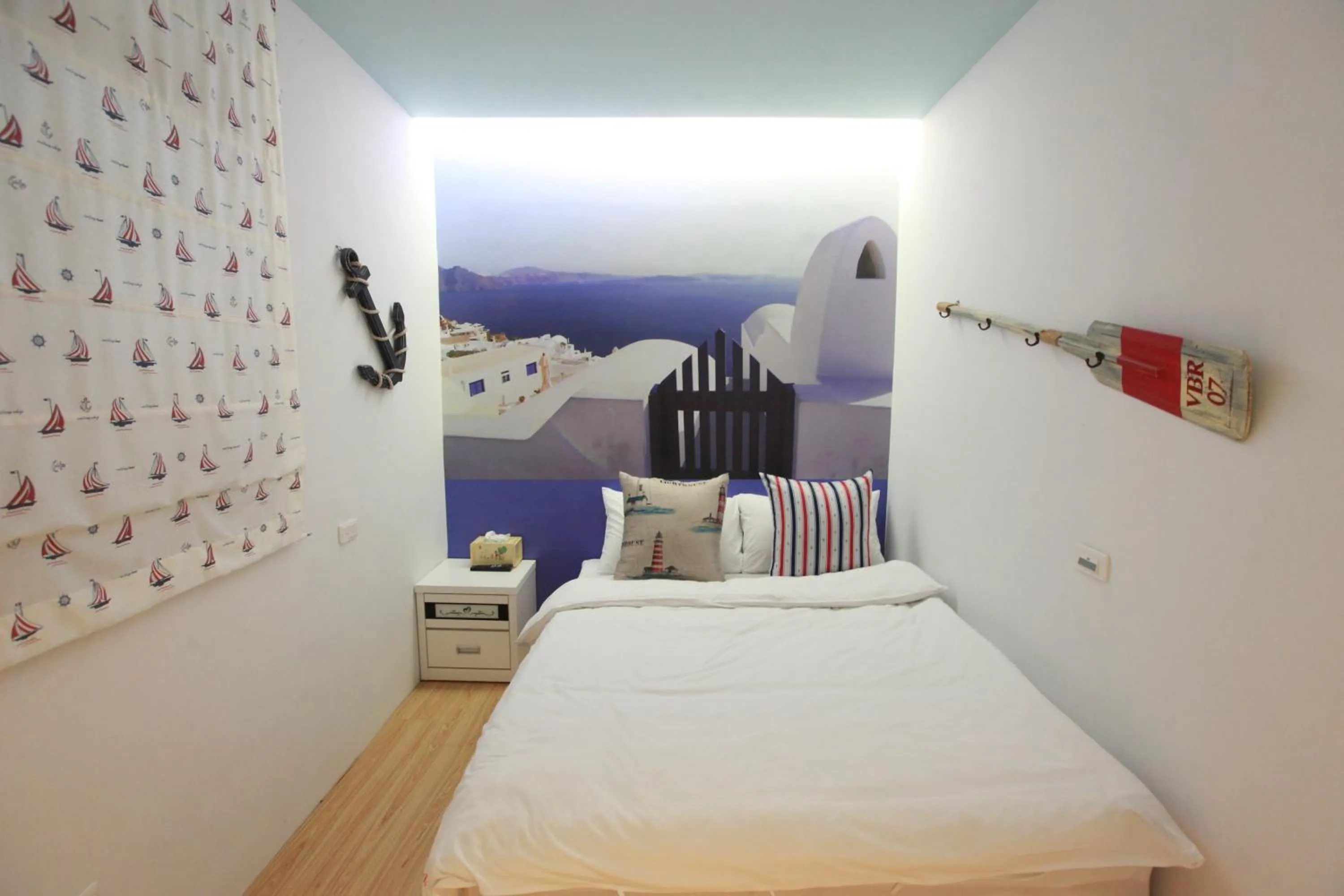 Photo of the whole room, Bed in Fasiter B&B train station