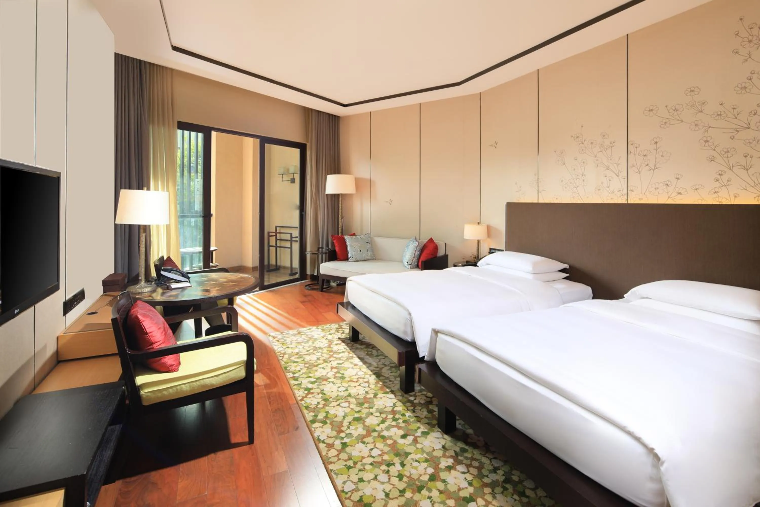 Bed in Hyatt Regency Chongming