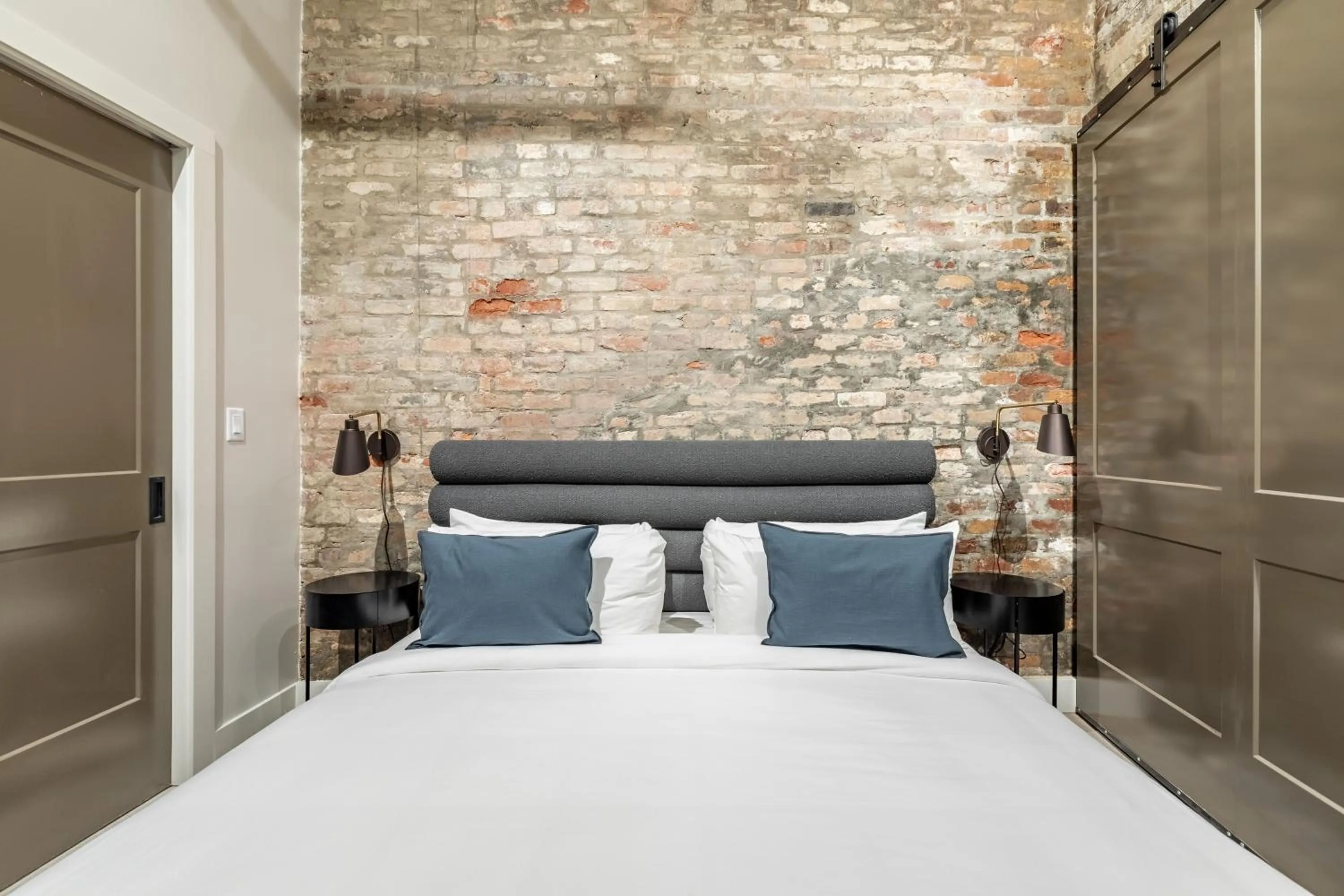 Bedroom, Bed in Ironworks Building