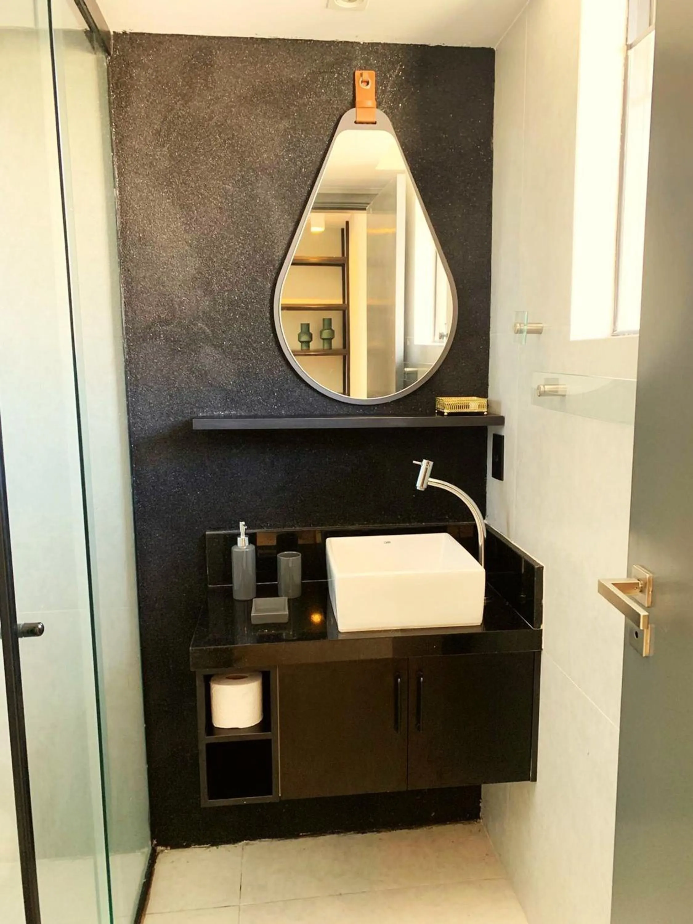 Urban 750 by Day by Day