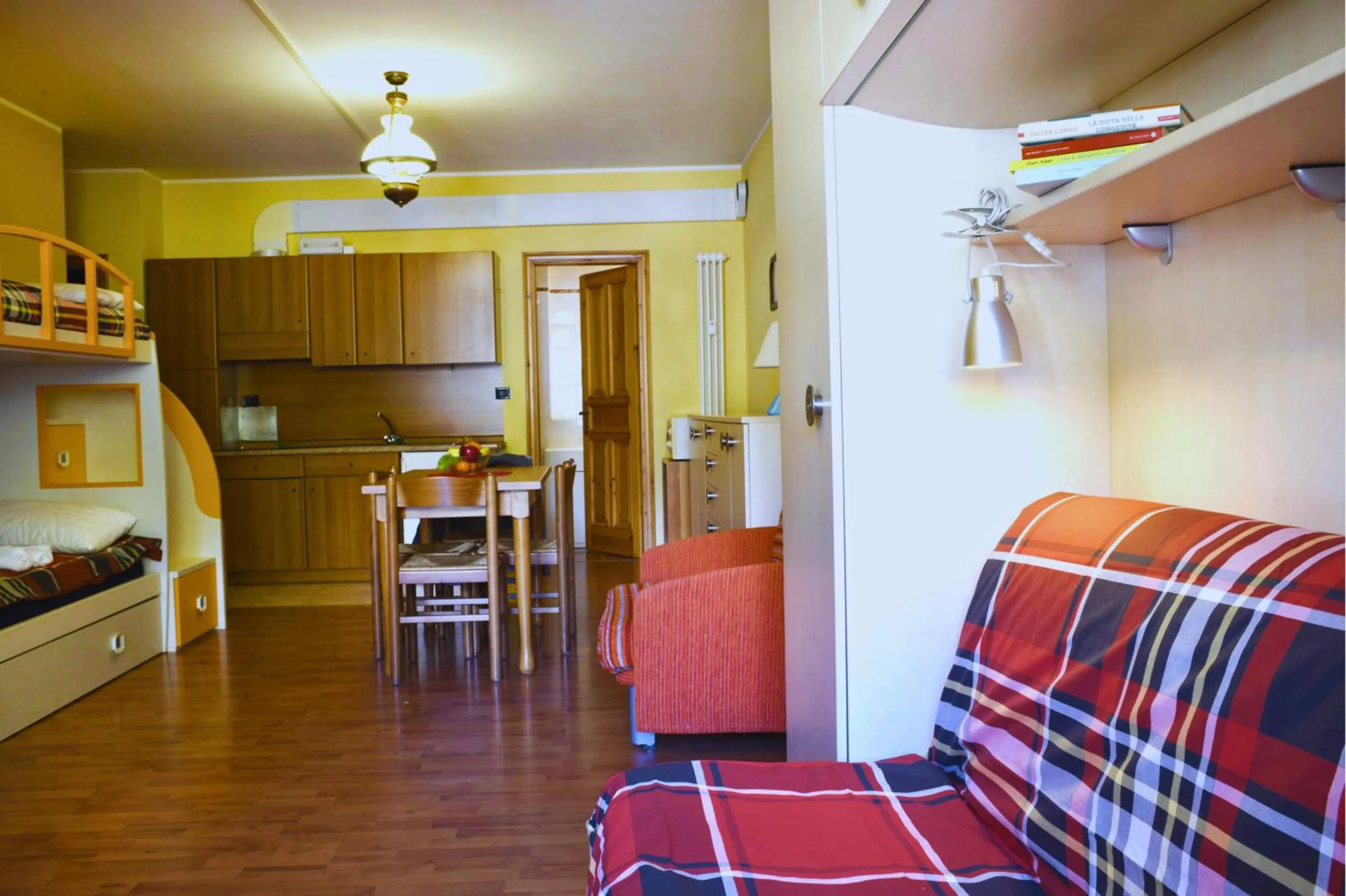 Living room in 5 Minutes from Monterosa Ski, Small Cottage