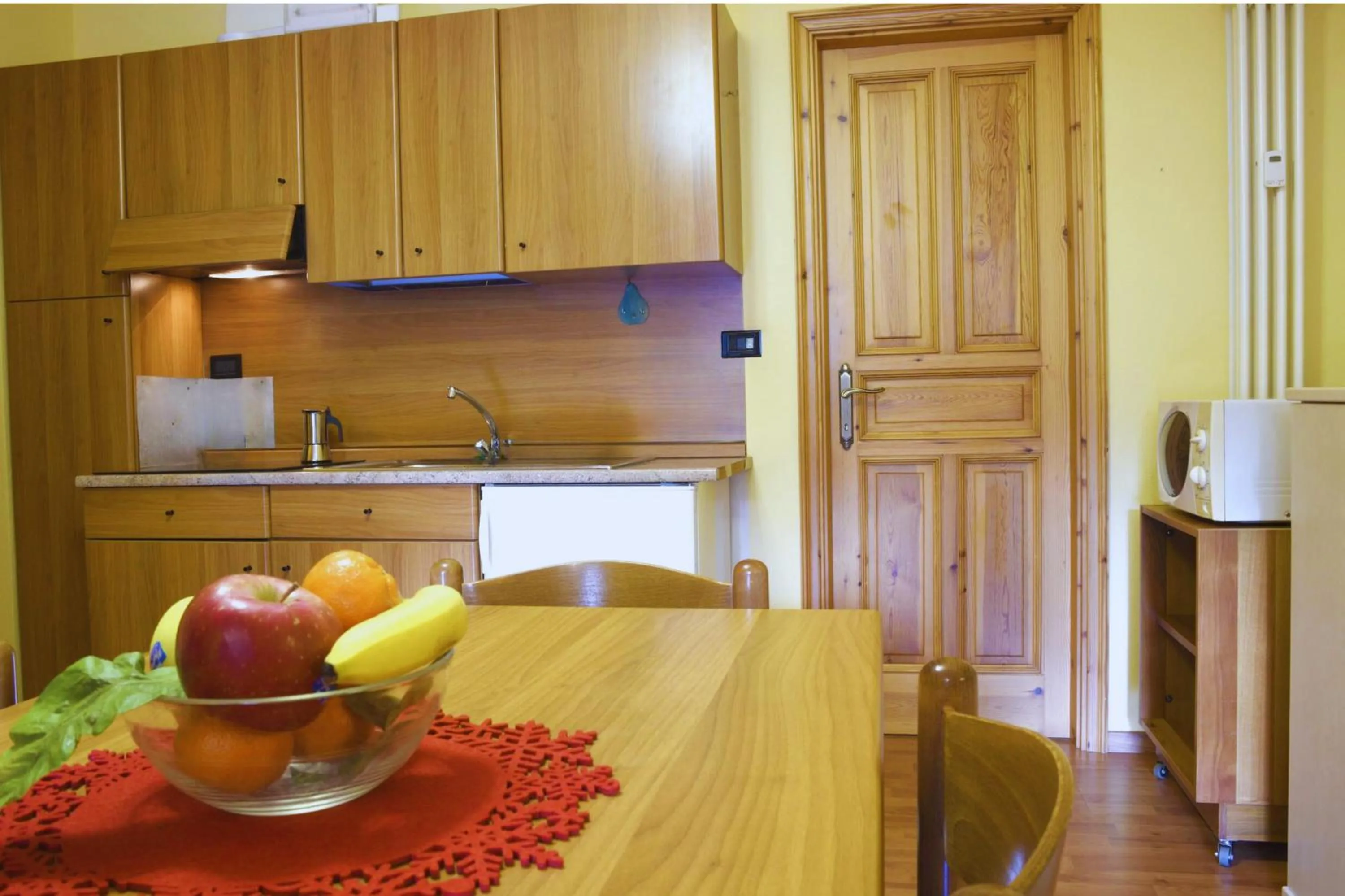 Kitchen or kitchenette in 5 Minutes from Monterosa Ski, Small Cottage