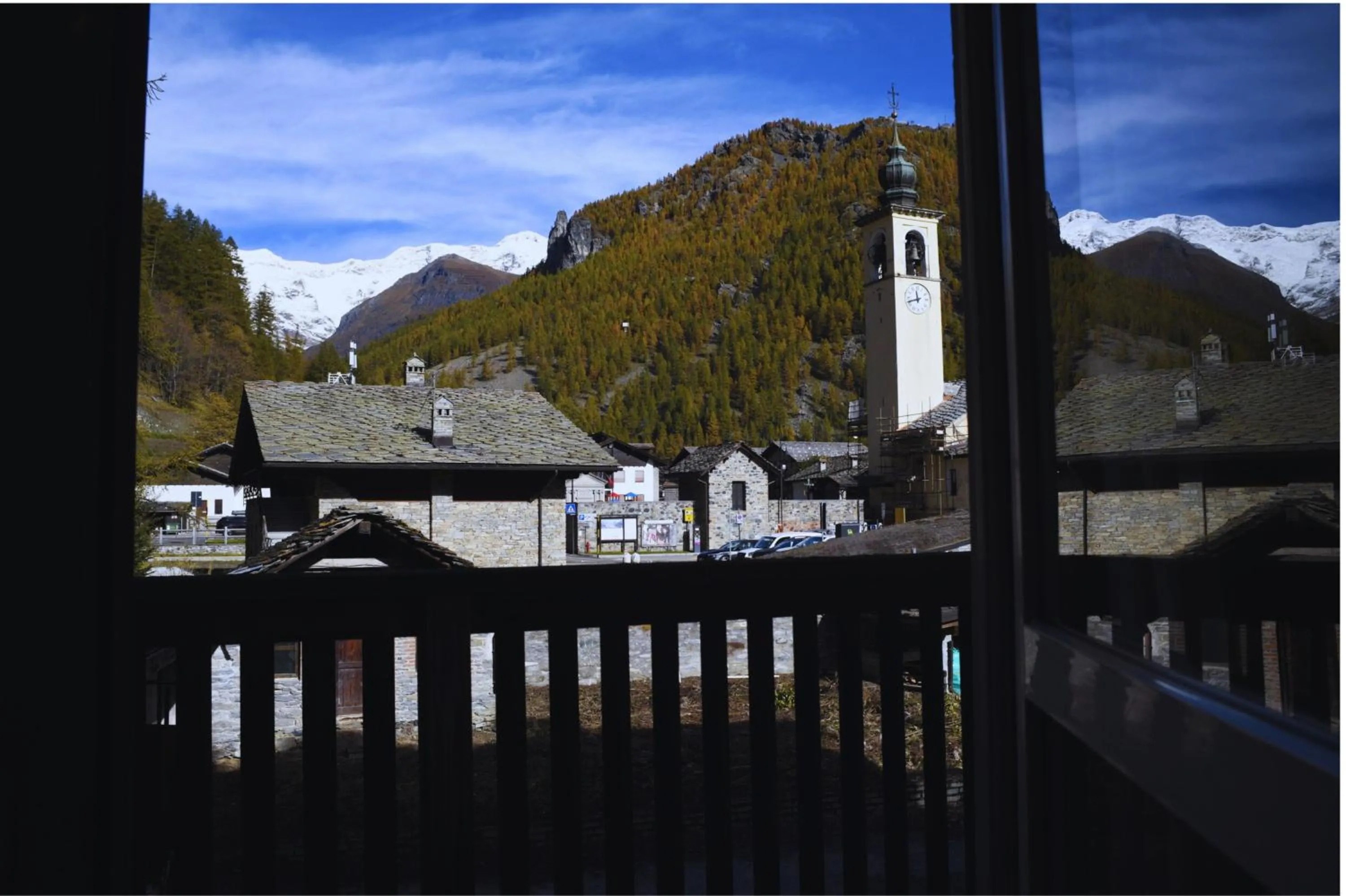 Natural landscape in 5 Minutes from Monterosa Ski, Small Cottage