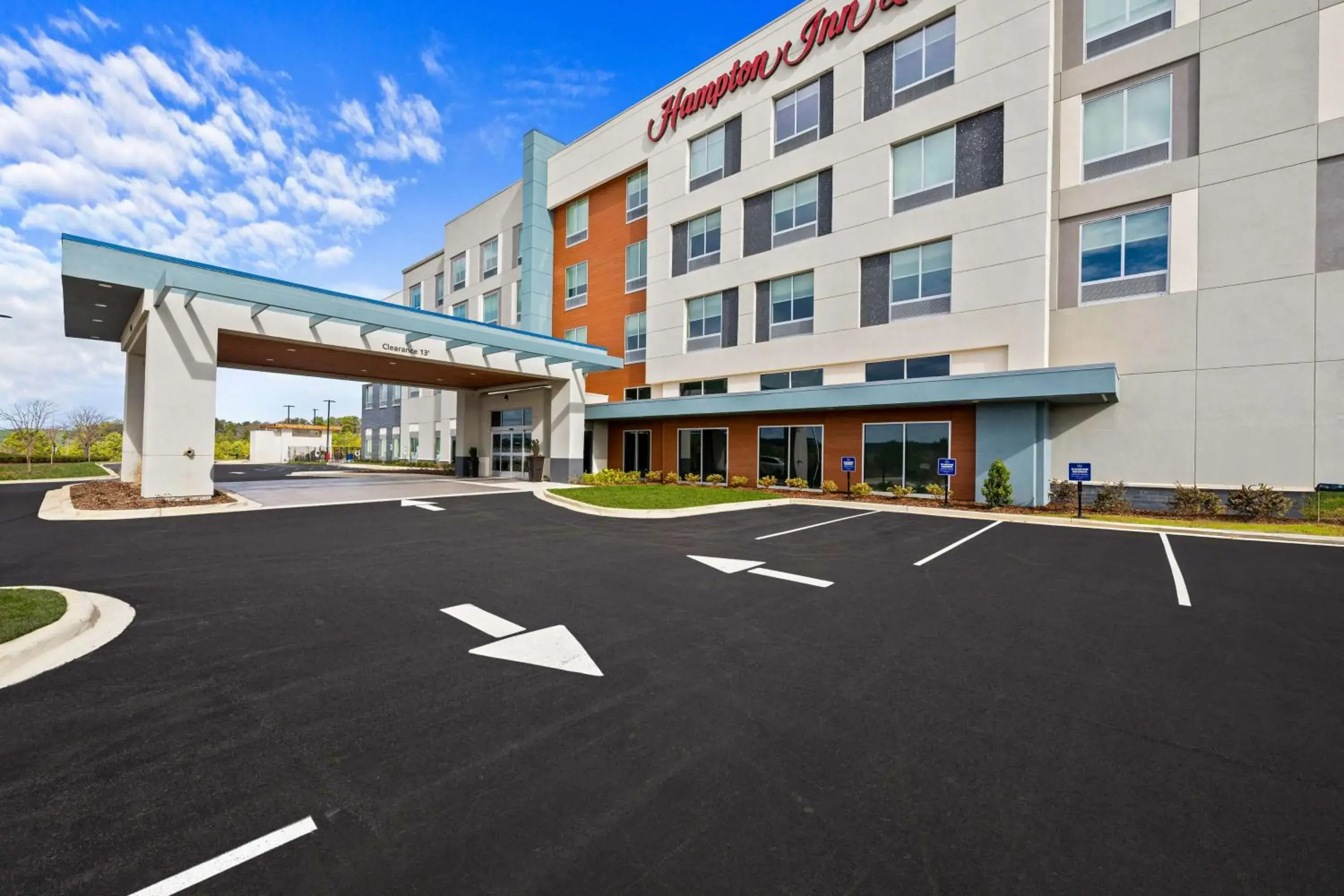 Property building in Hampton Inn & Suites Bessemer Birmingham Property building in Hampton Inn & Suites Bessemer Birmingham
