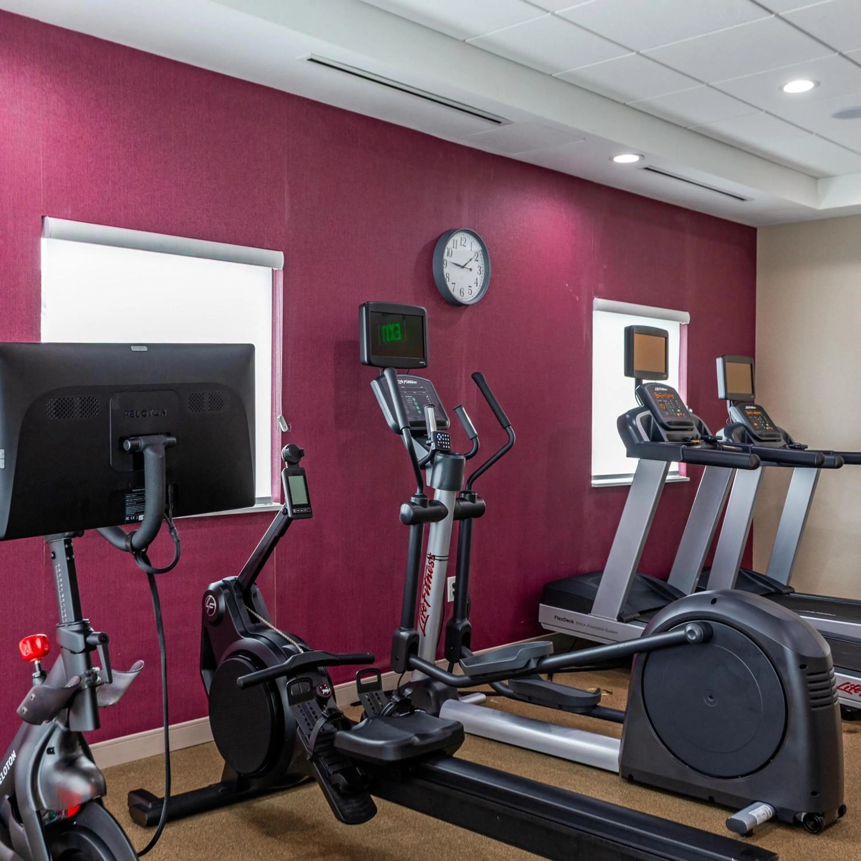 Fitness centre/facilities in Home2 Suites By Hilton Fort Worth Arlington West