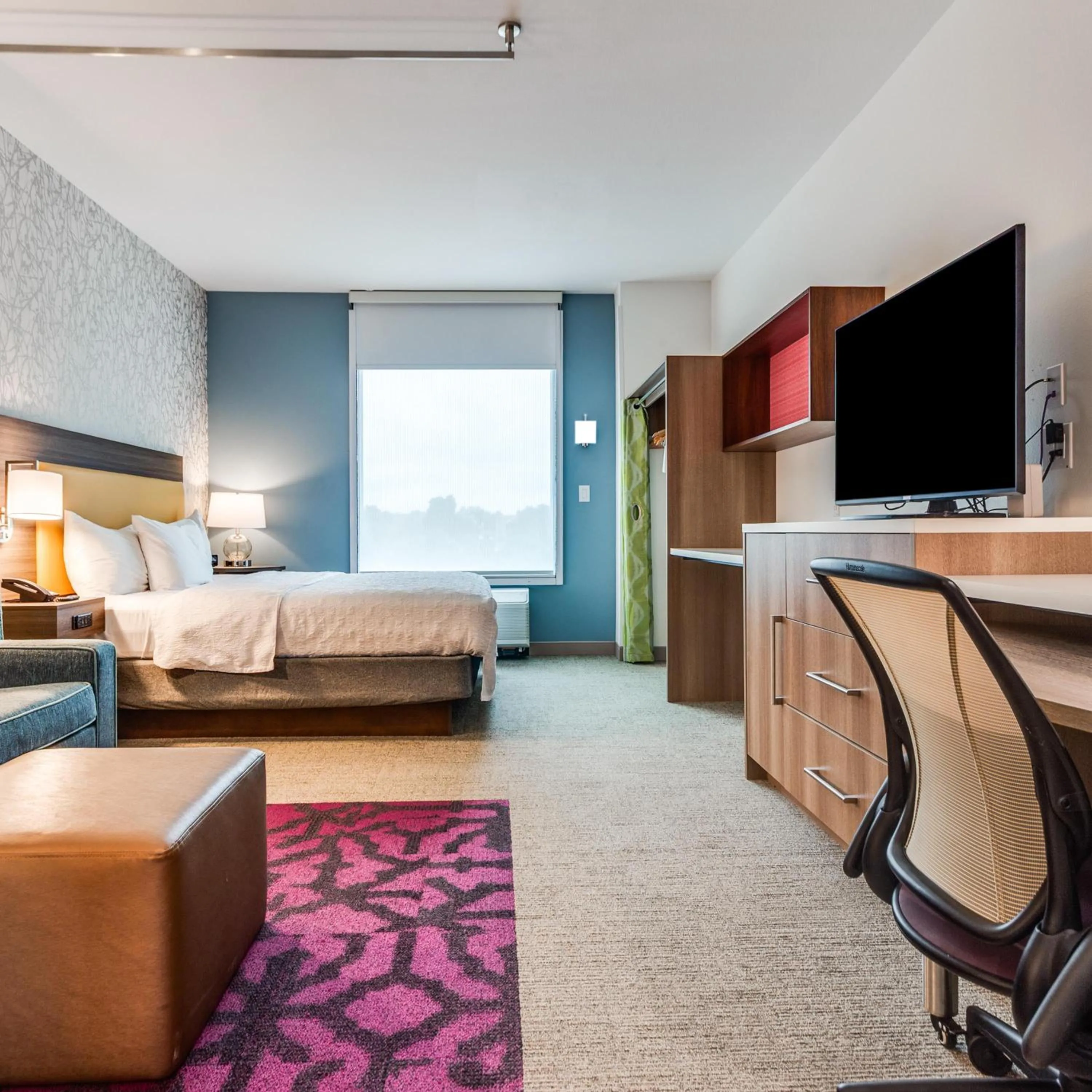 Bed in Home2 Suites By Hilton Fort Worth Arlington West