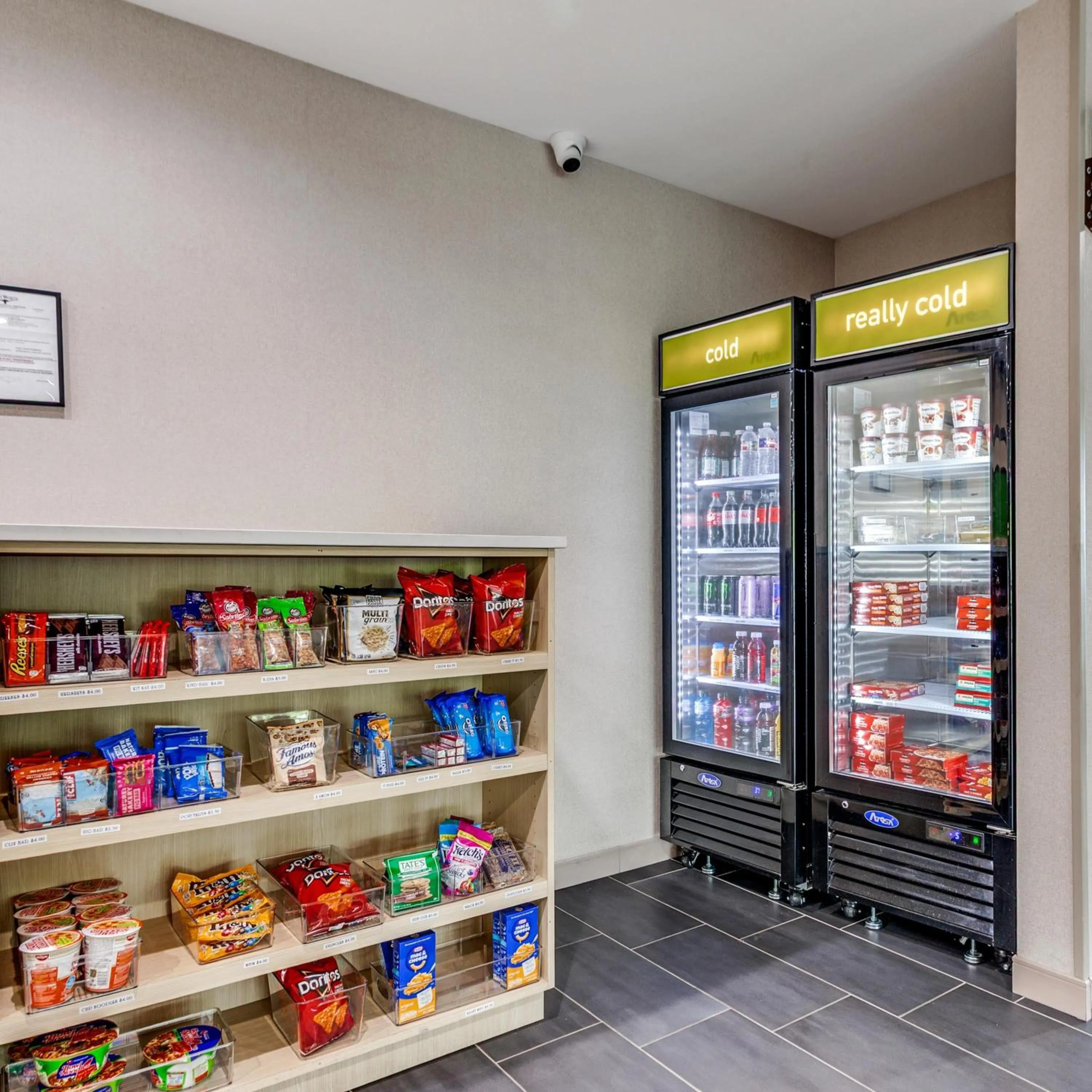 Restaurant/places to eat in Home2 Suites By Hilton Fort Worth Arlington West