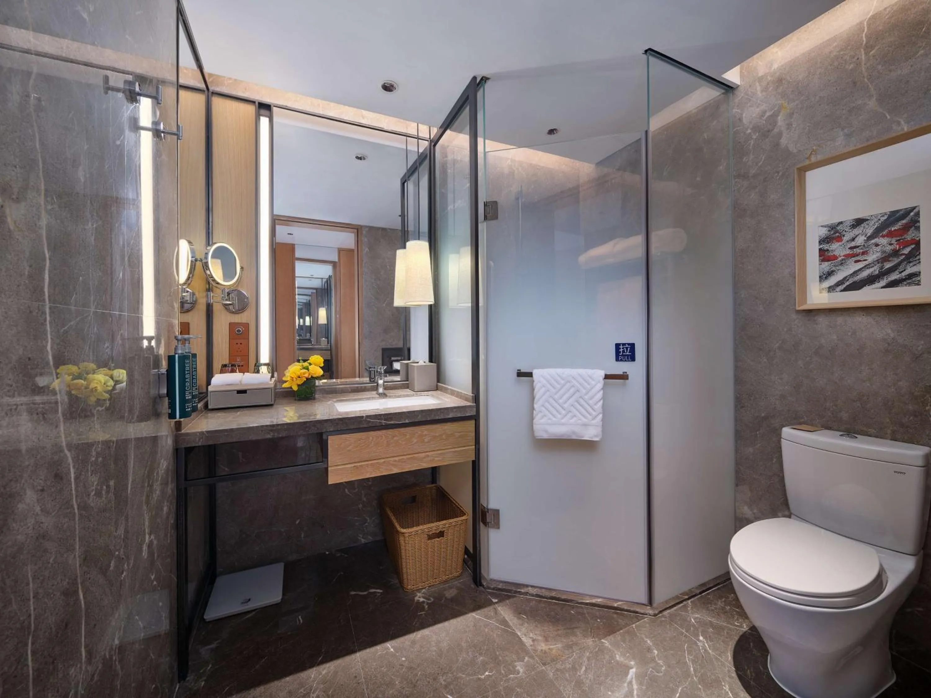 Bathroom in DoubleTree by Hilton Changbaishan Hot Spring