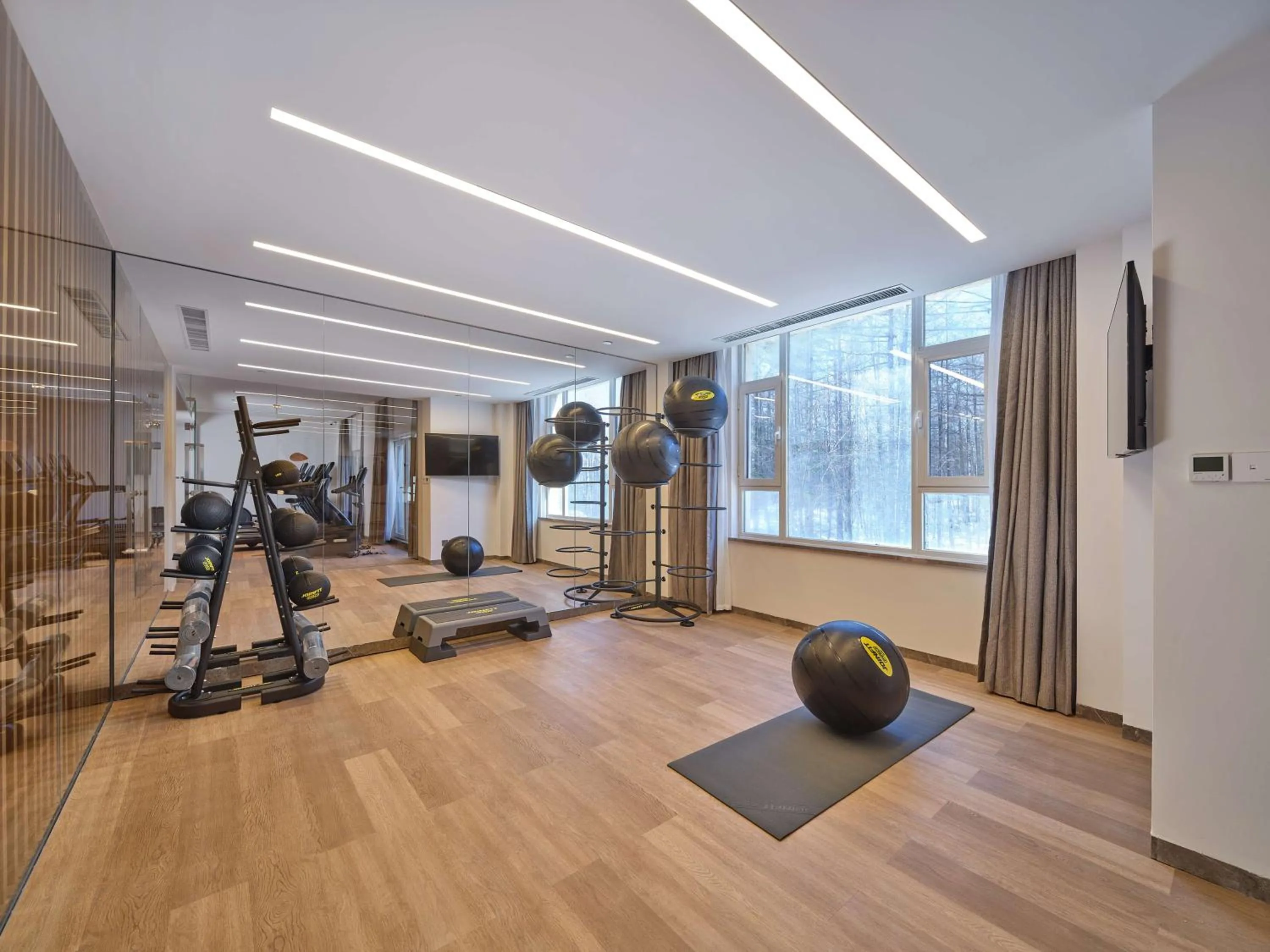 Fitness centre/facilities in DoubleTree by Hilton Changbaishan Hot Spring