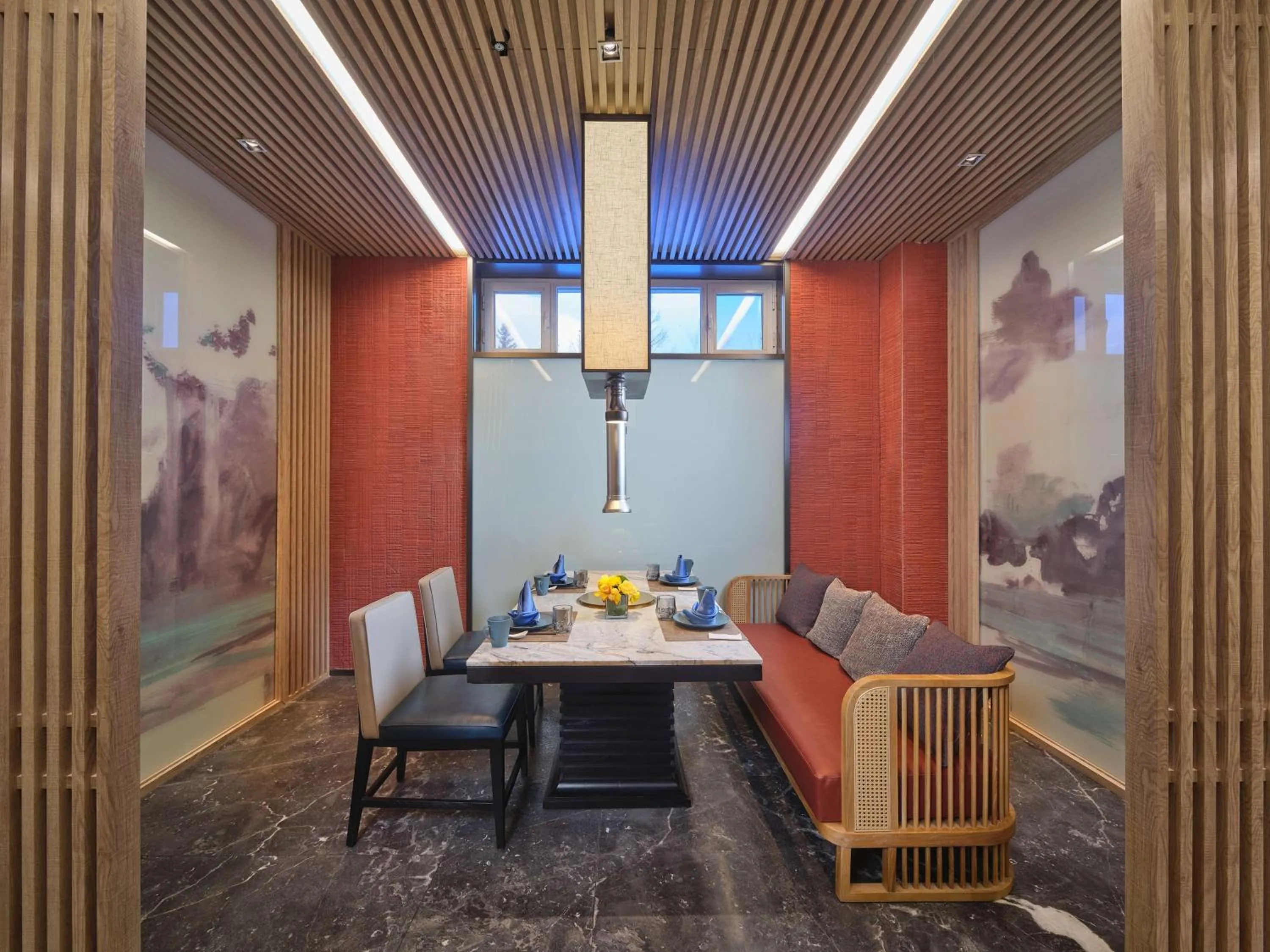 Restaurant/places to eat in DoubleTree by Hilton Changbaishan Hot Spring