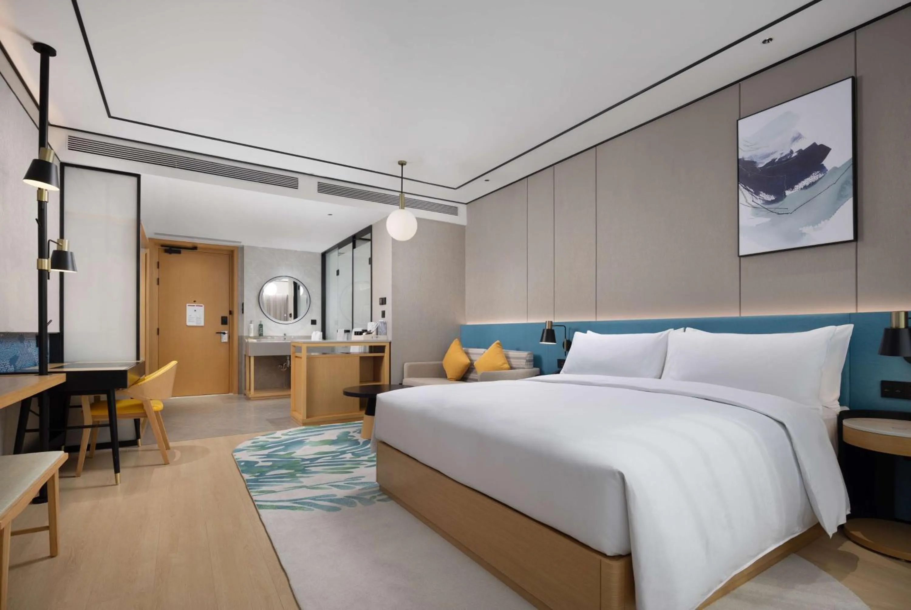 Living room, Bed in Hilton Garden Inn Zigong High-Tech Zone